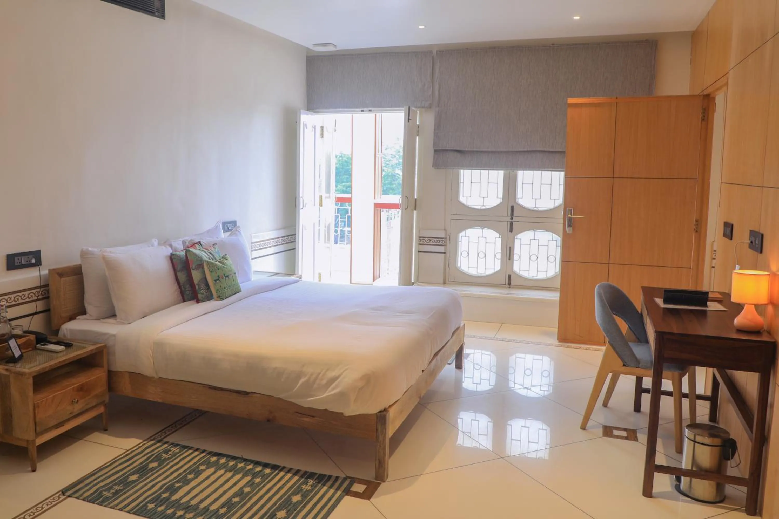 Photo of the whole room, Bed in EKAANTA