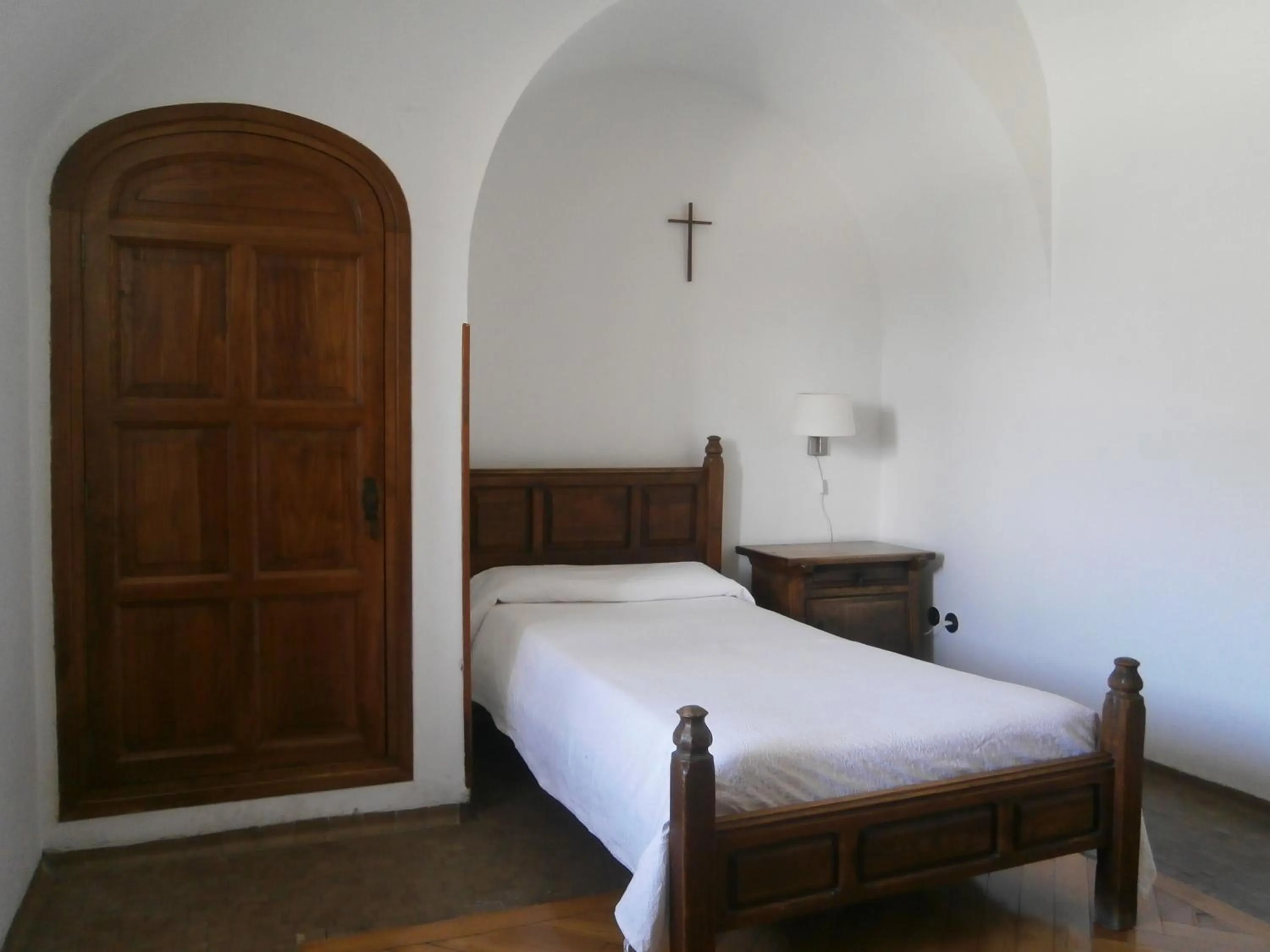 Bed in Hospedería Santa Cruz
