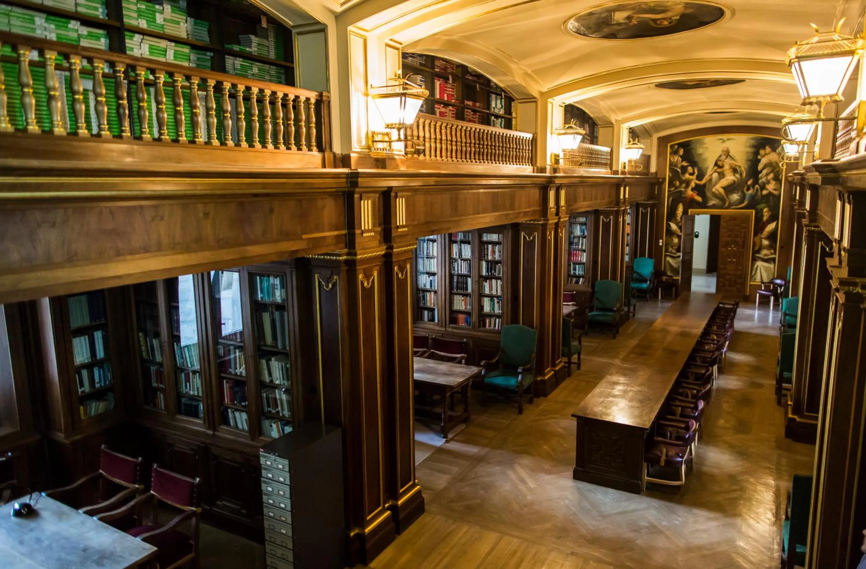 Library in Hospedería Santa Cruz