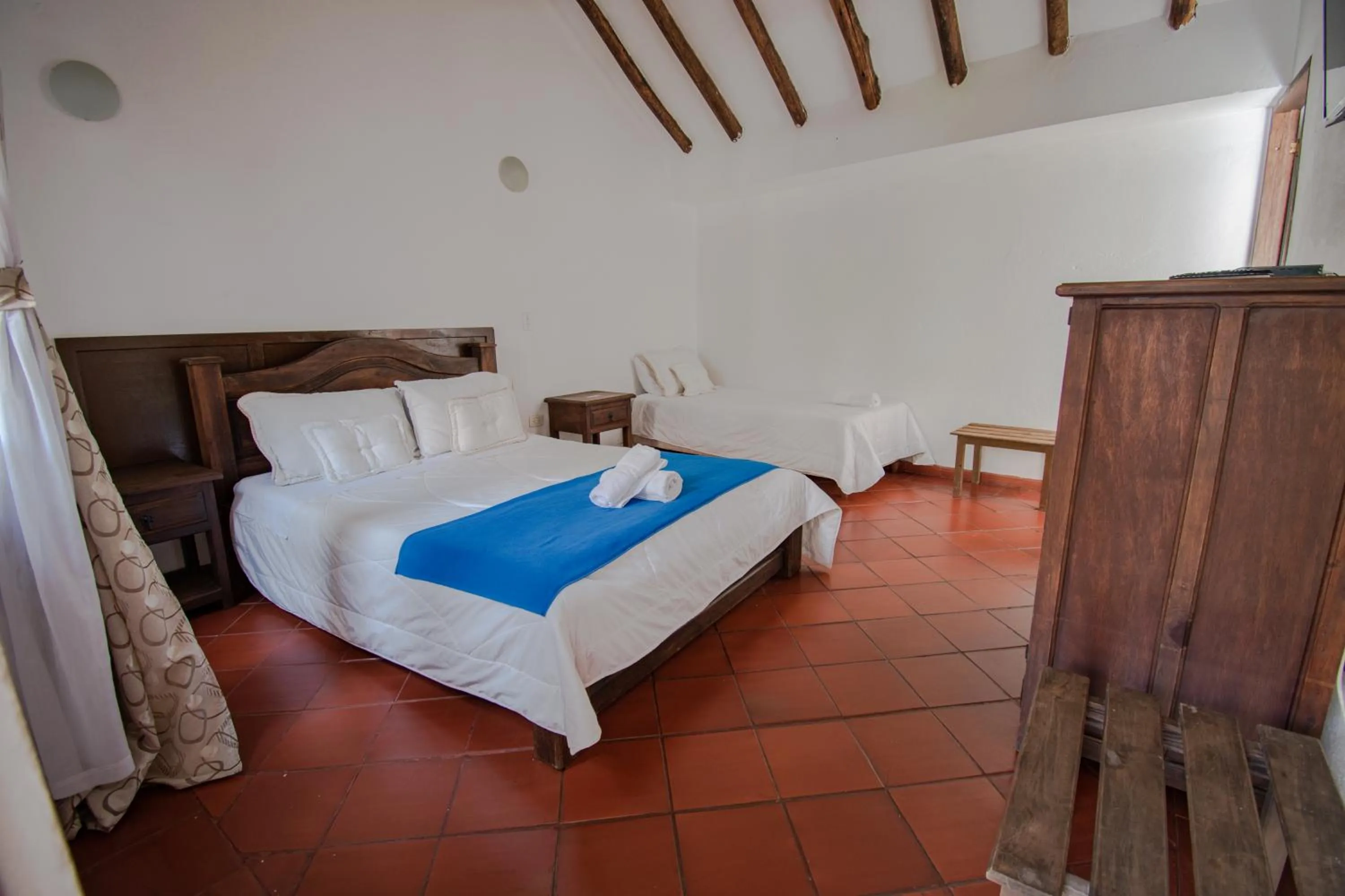 Photo of the whole room, Bed in Hotel Villa Luna