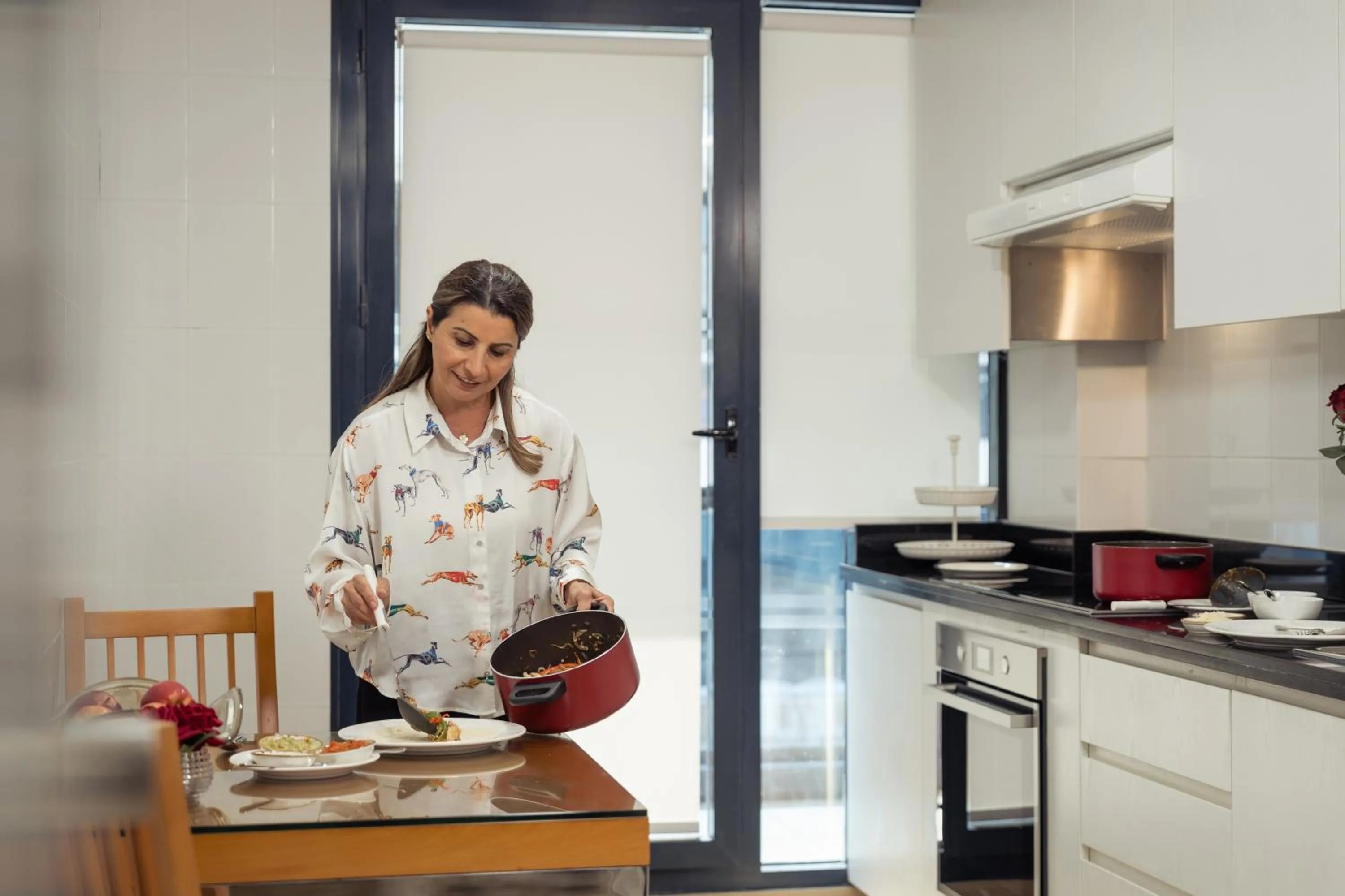 Kitchen or kitchenette in Golden Sands Suites