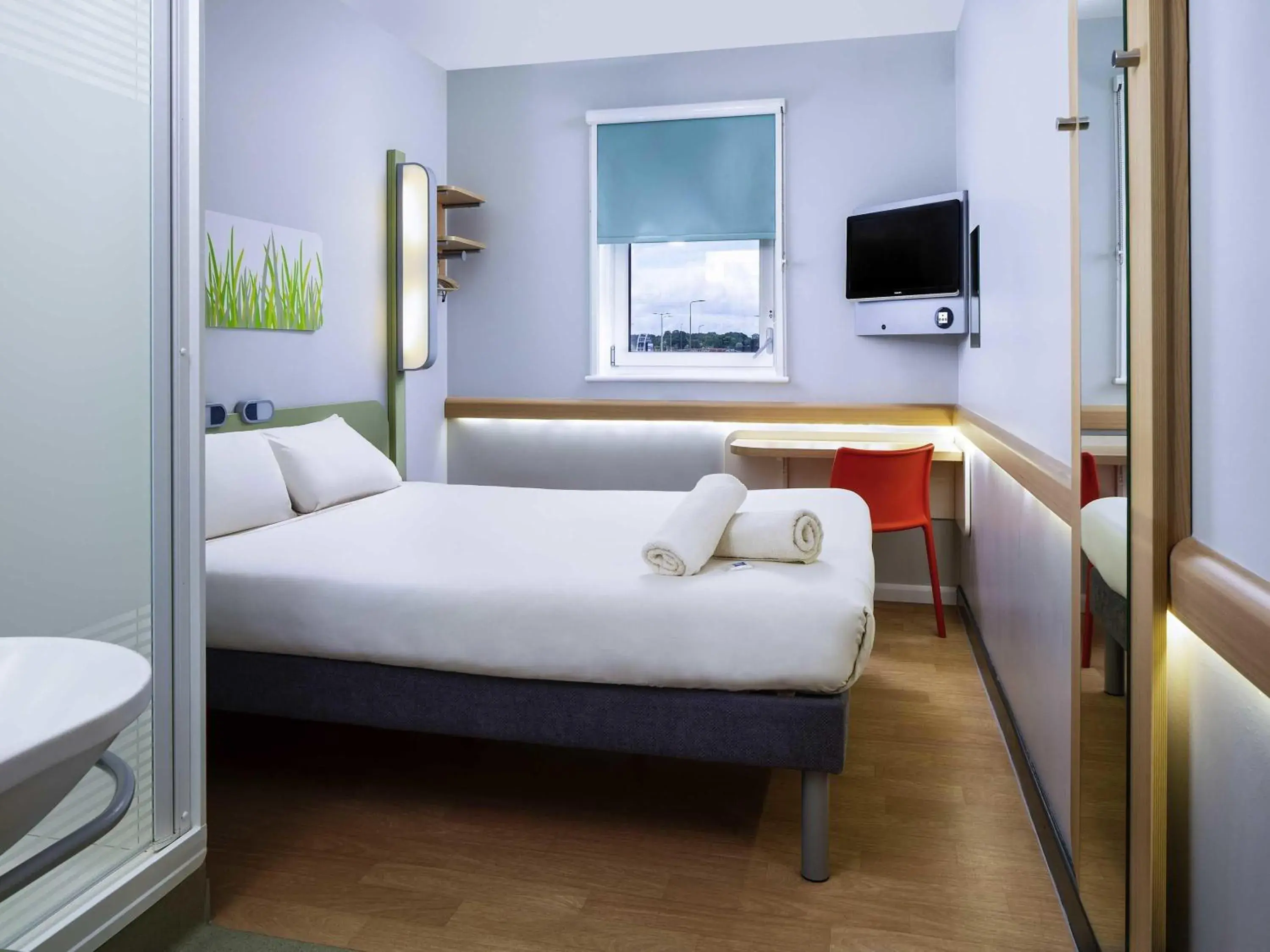 Standard Twin Room in ibis budget Hotel Edinburgh Park Standard Twin Room in ibis budget Hotel Edinburgh Park