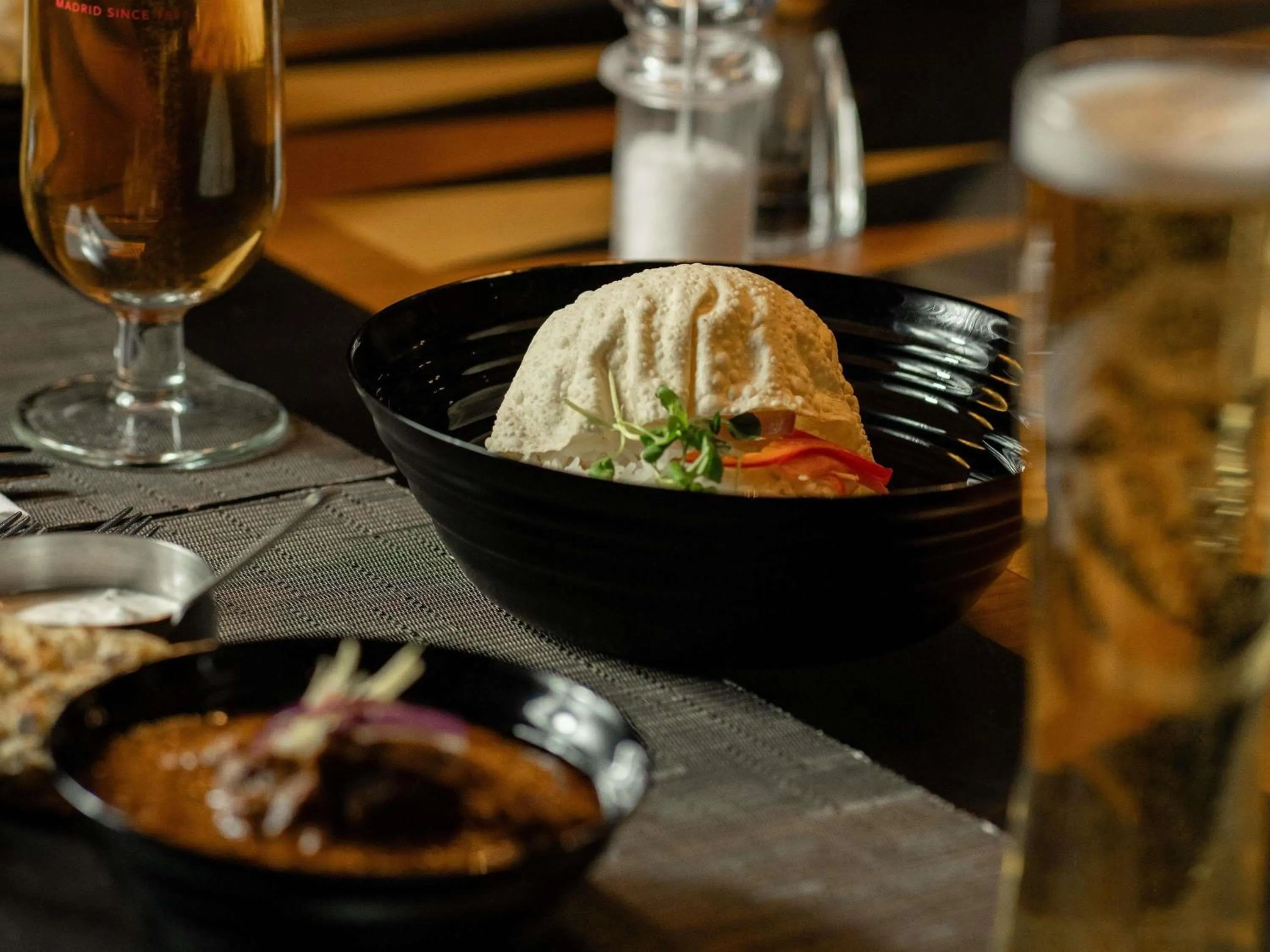 Restaurant/places to eat in Novotel London Brentford