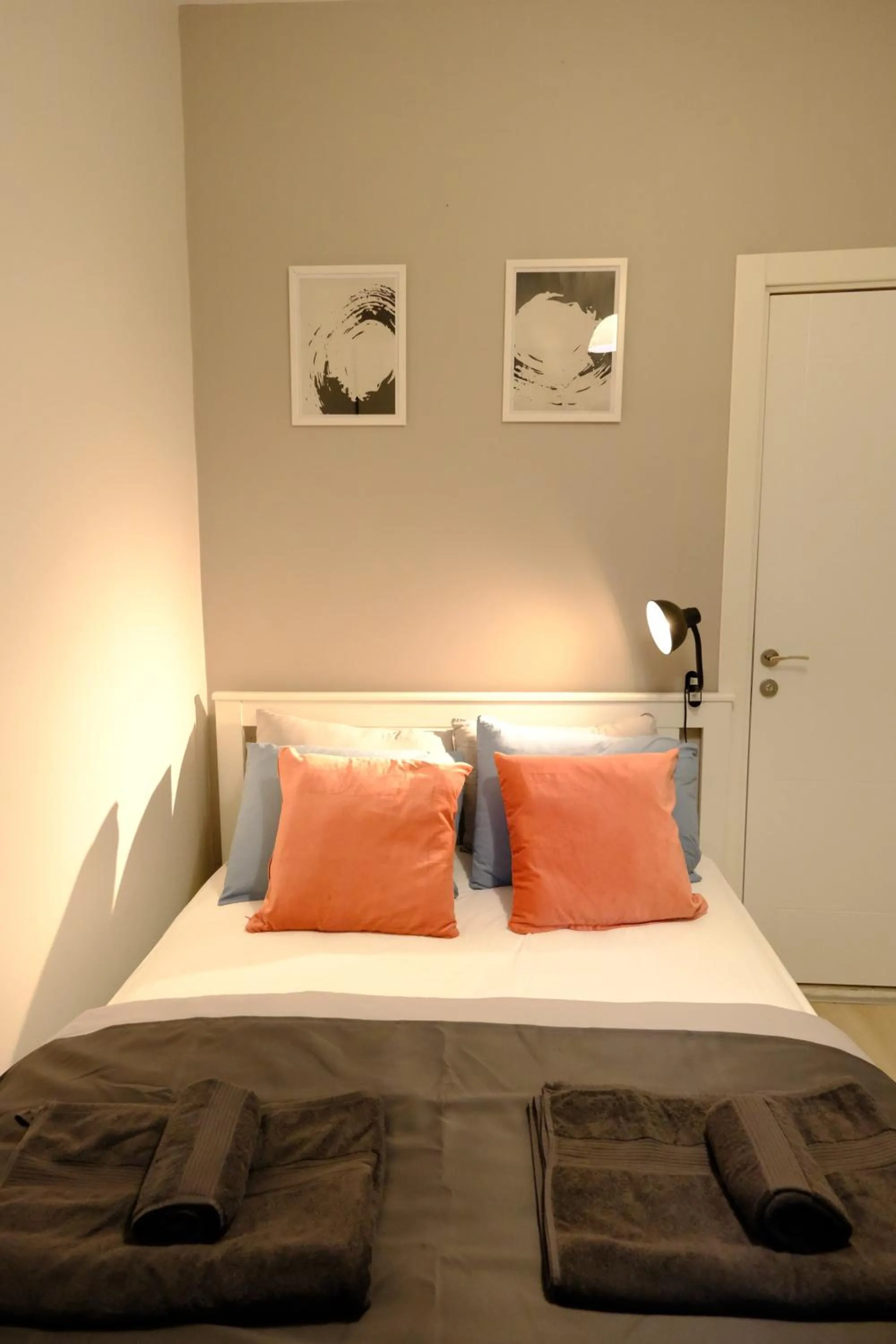 Bed in Cactus Suites