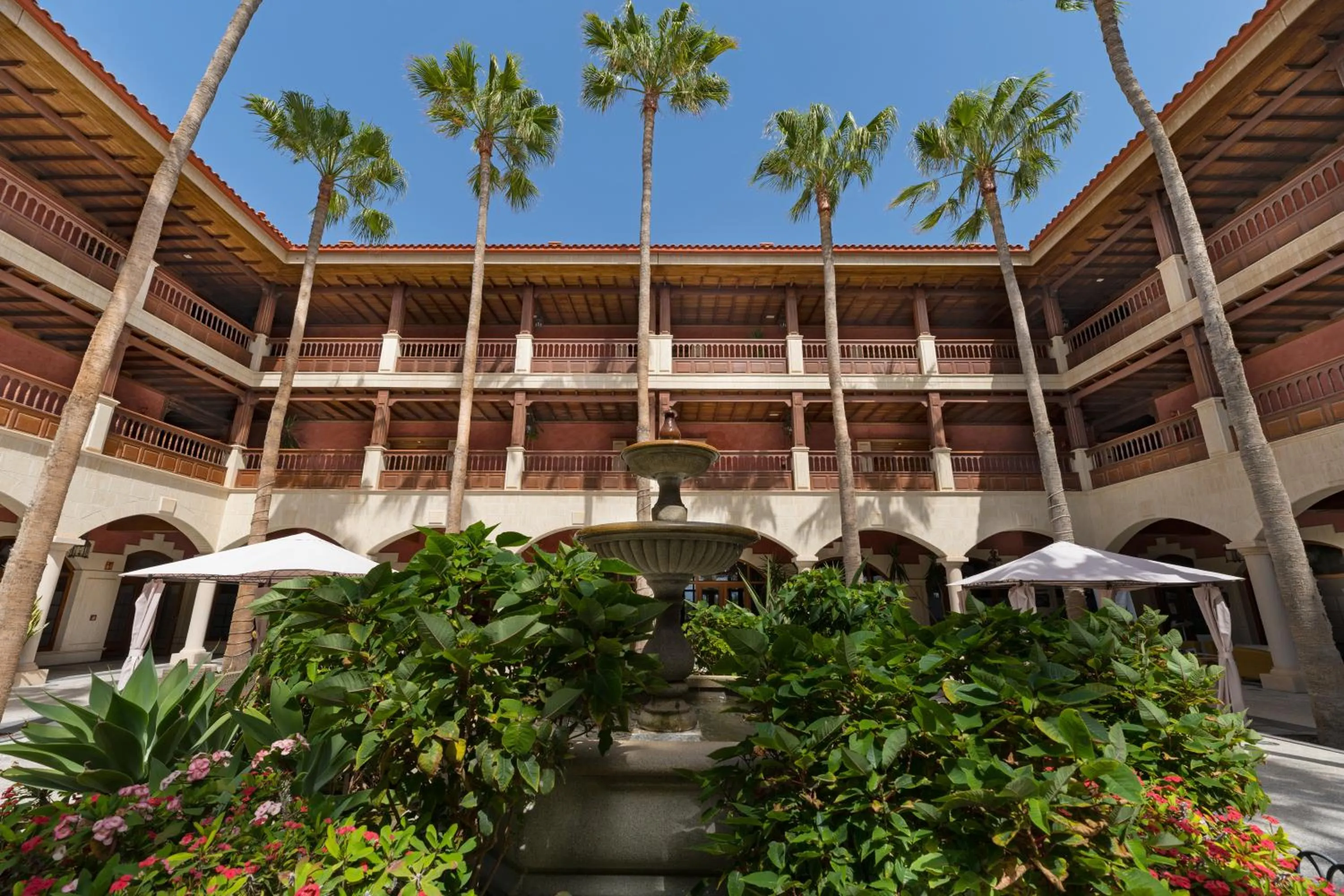 Area and facilities in Elba Palace Golf Boutique Hotel - Adults Only