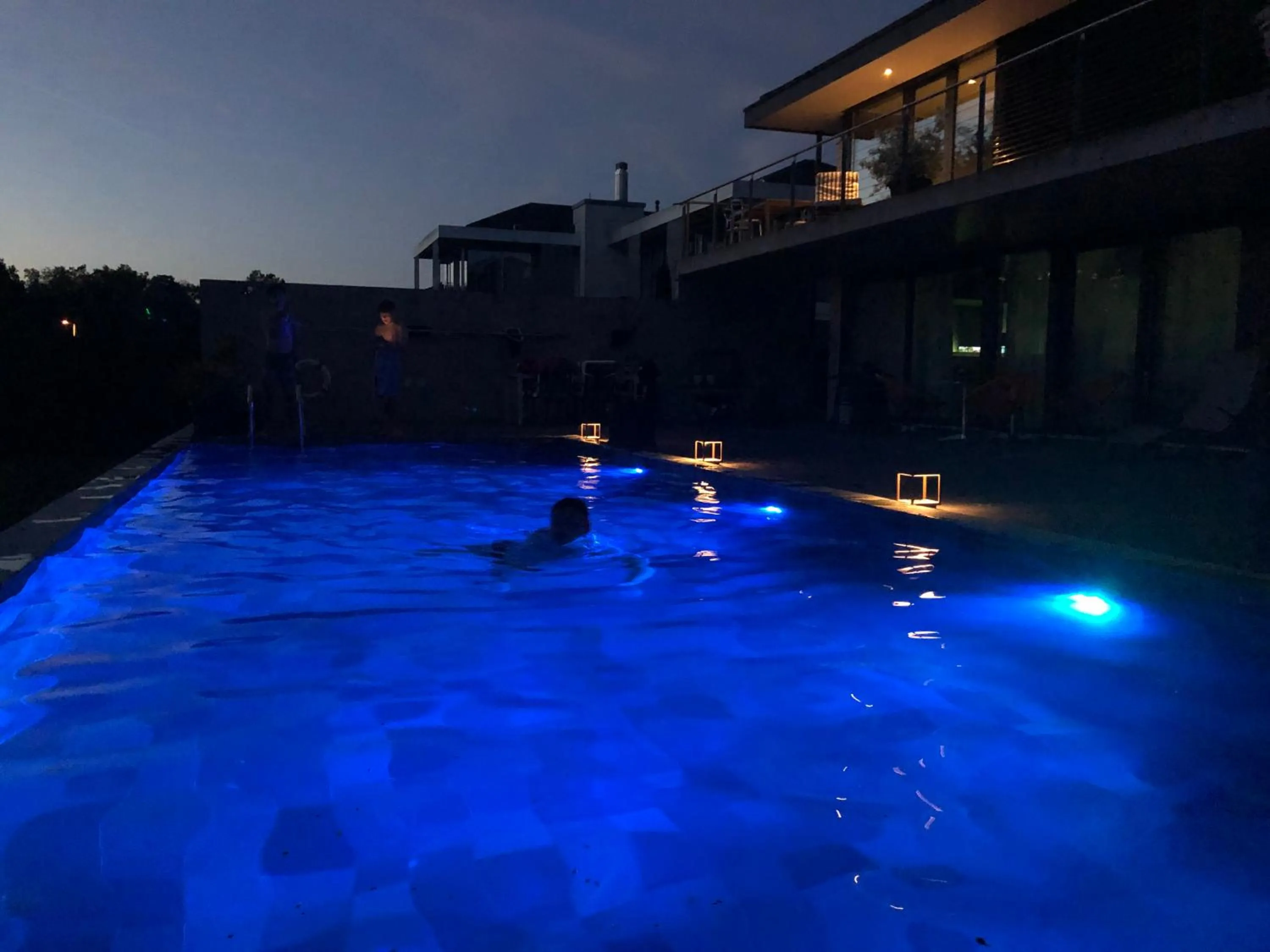 Swimming pool in Morat Gaste Zimmer