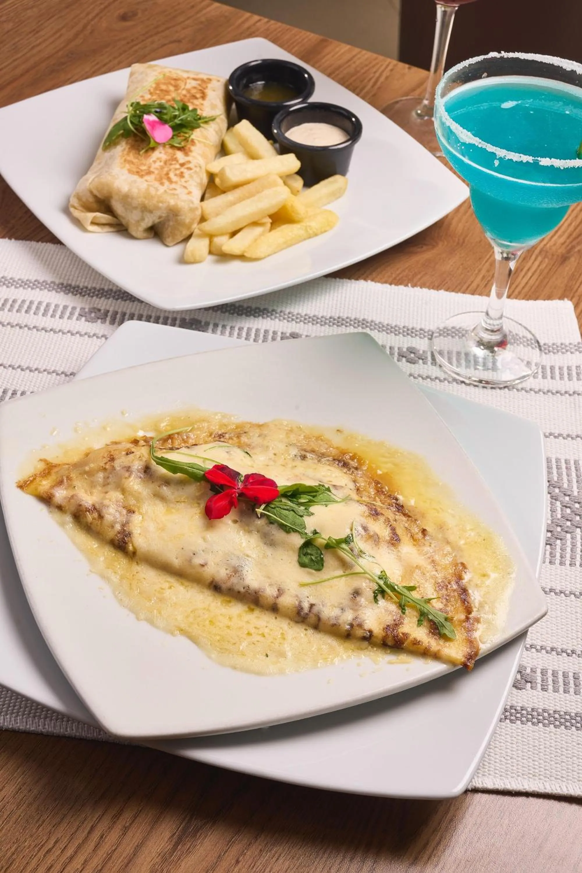 Food and drinks in Hotel Elite