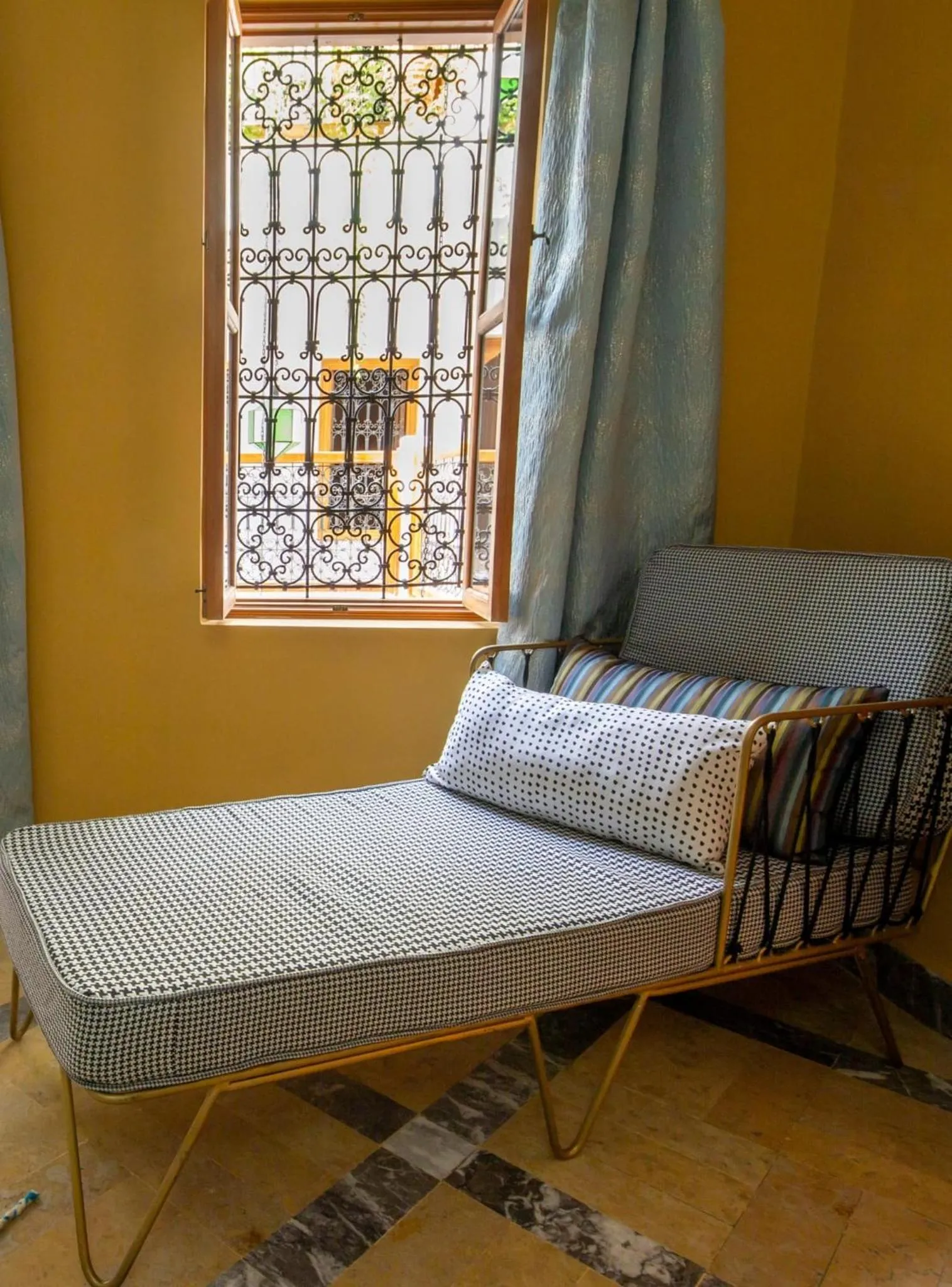 Seating area, Bed in Riad SofYan & Spa