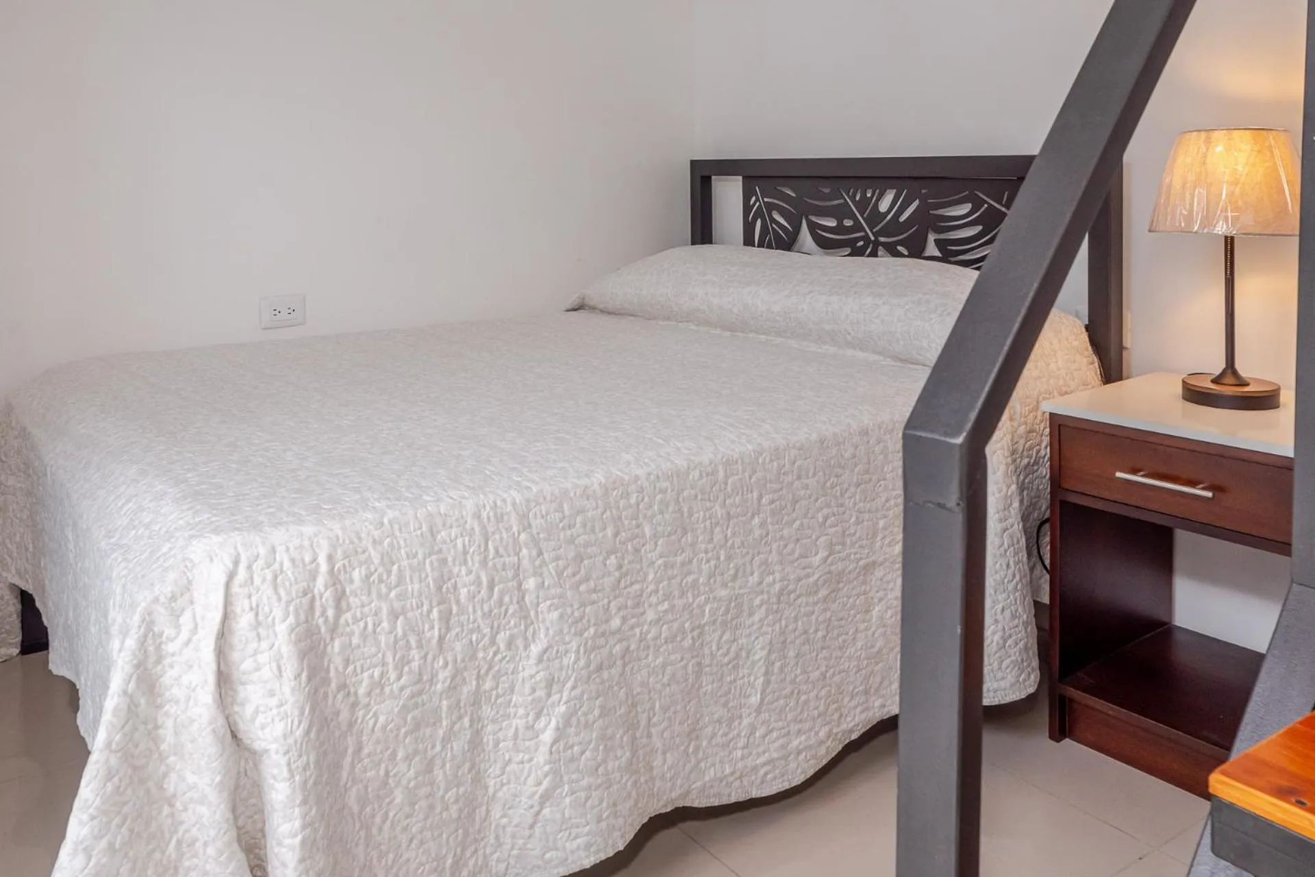 Bed in Hotel Arenal by Regina