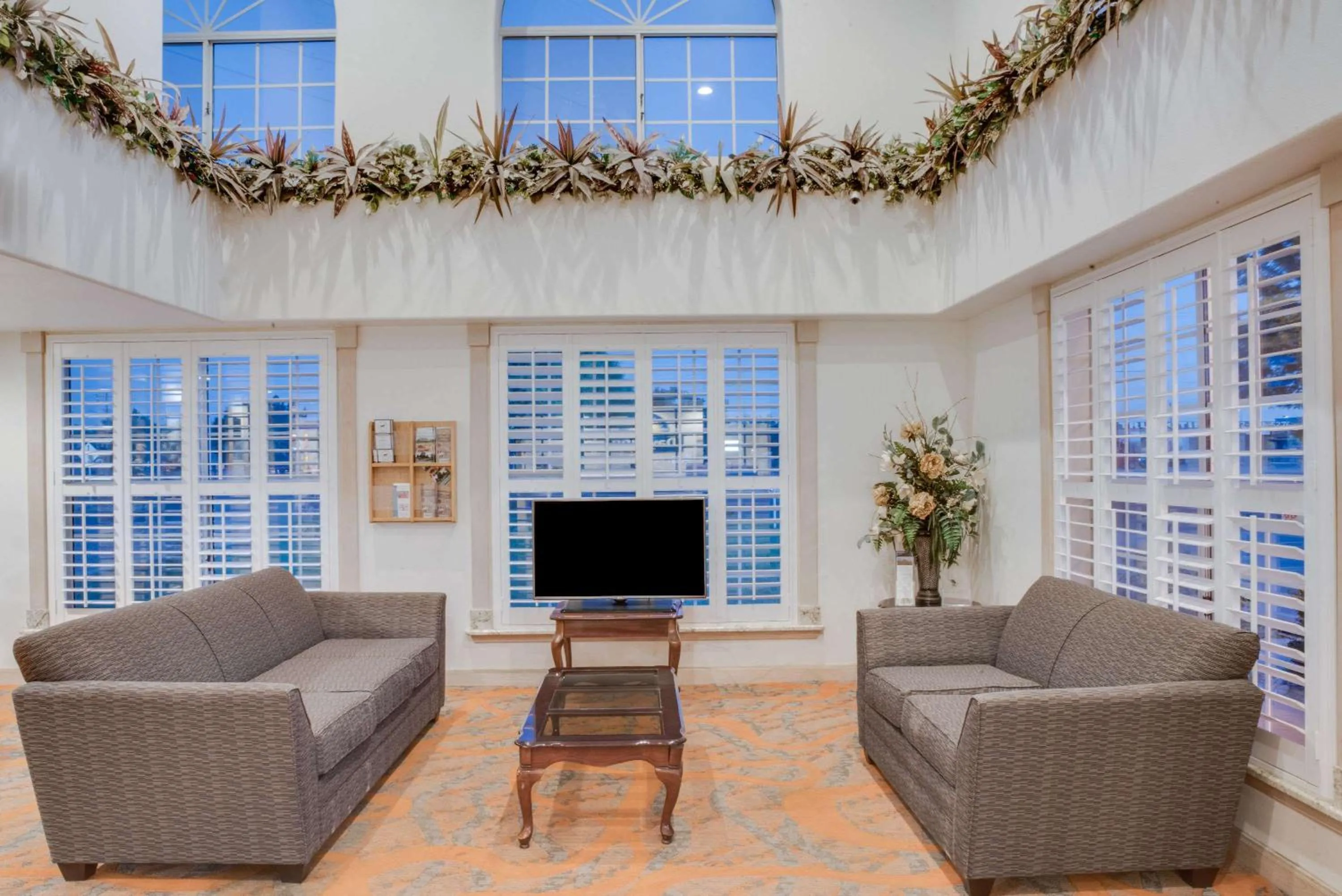 Lobby or reception in Days Inn by Wyndham Fort Stockton