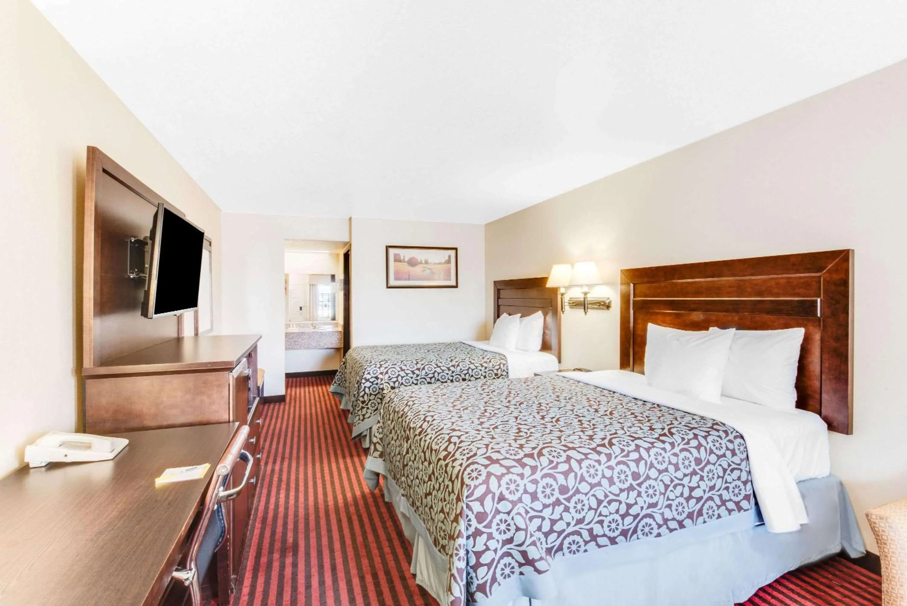 Photo of the whole room, Bed in Days Inn by Wyndham Fort Stockton