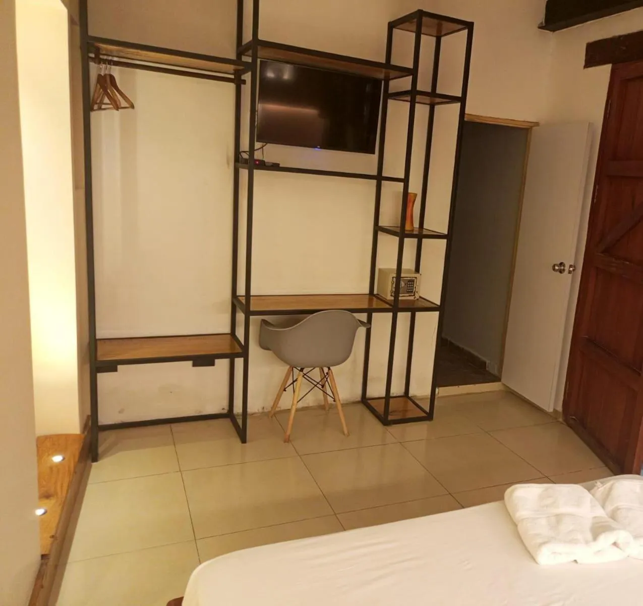 Photo of the whole room, Bed in Casa Ebano 967