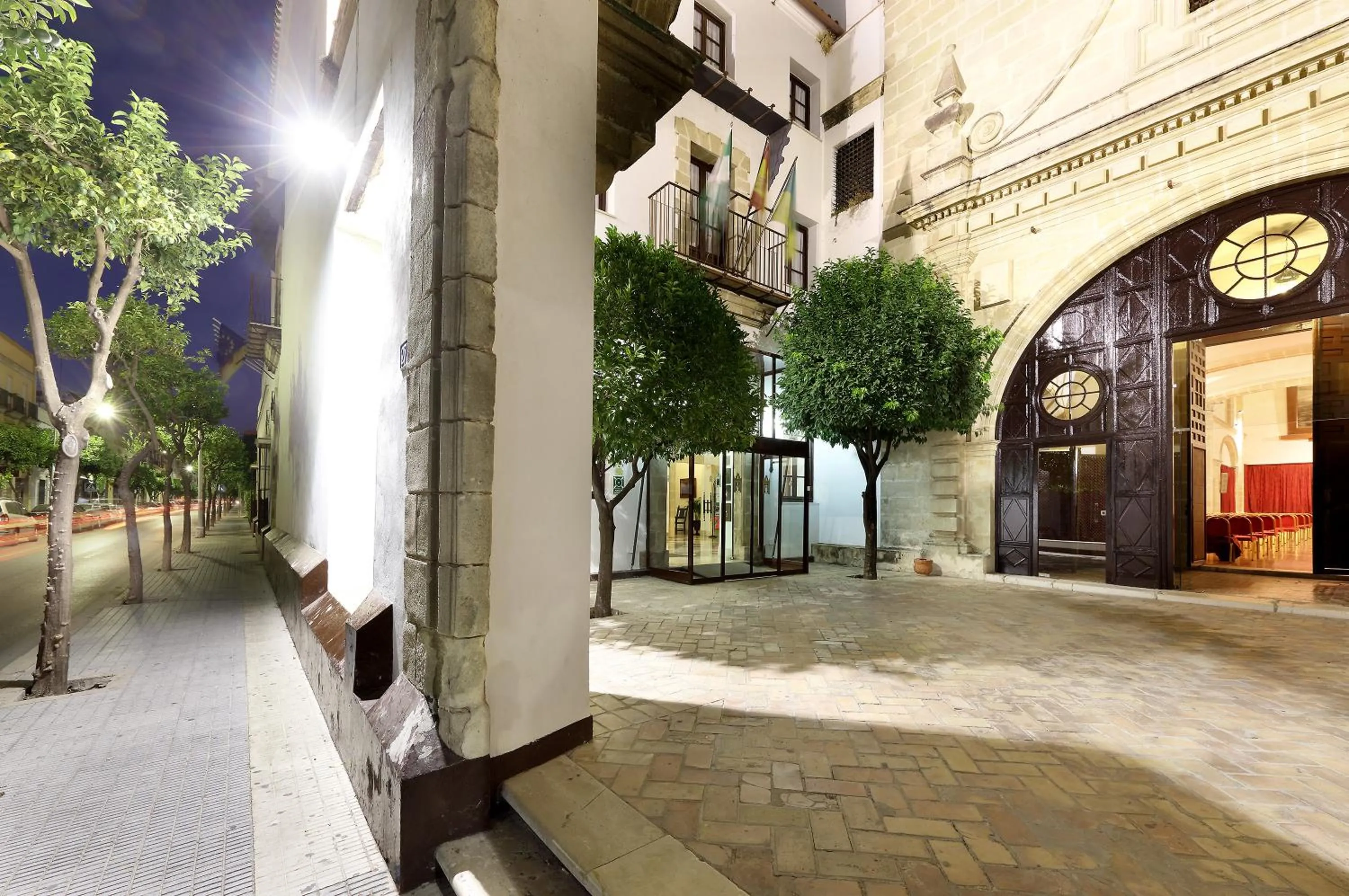 Decorative detail in Crisol Monasterio de San Miguel