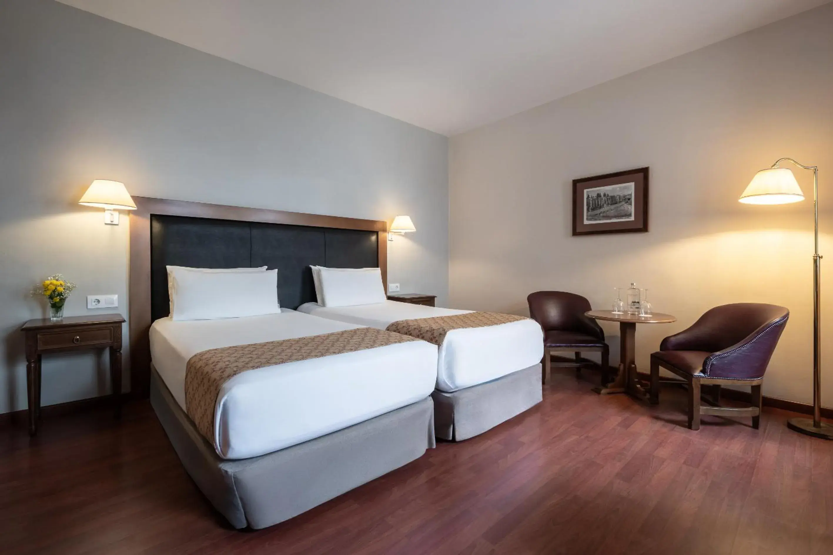 Double or Twin Room with Parking in Crisol Monasterio de San Miguel Double or Twin Room with Parking in Crisol Monasterio de San Miguel