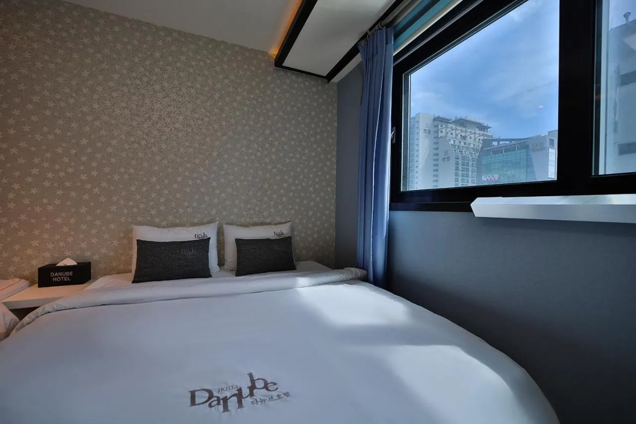 Bed in Hotel Danube Seomyeon
