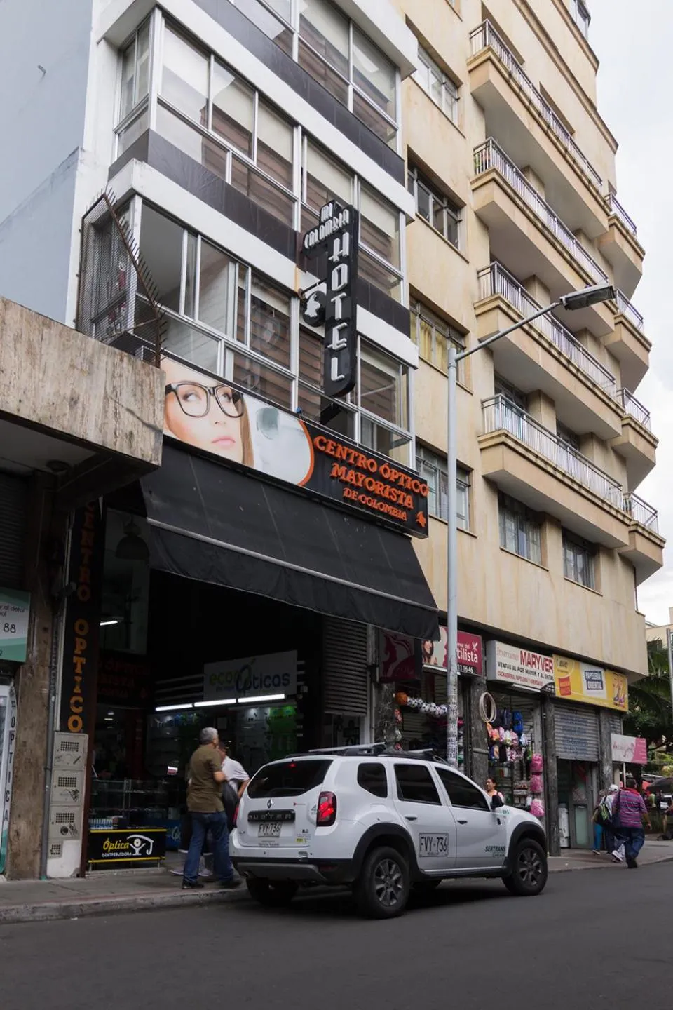 Property building in Ayenda 1254 Mi Colombia