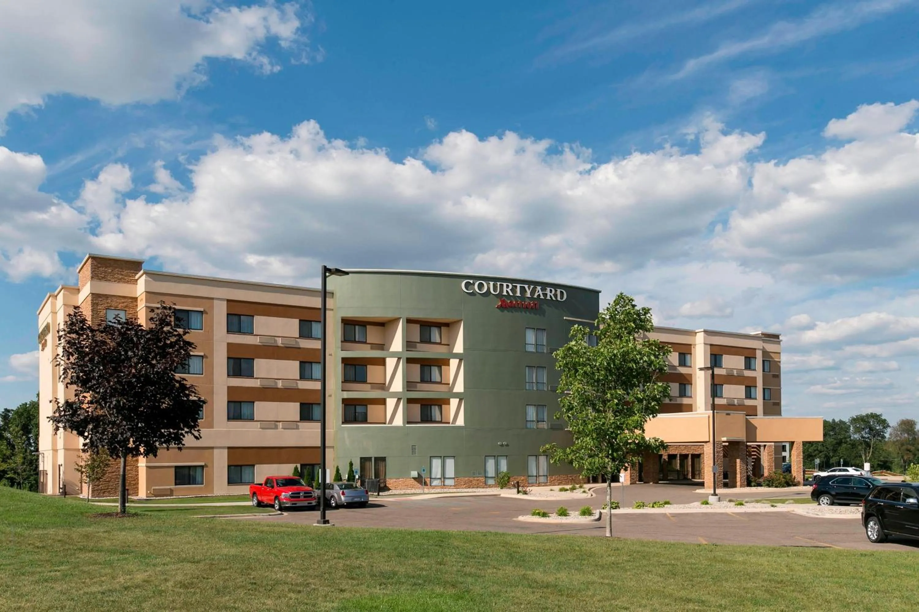Property building in Courtyard by Marriott Battle Creek