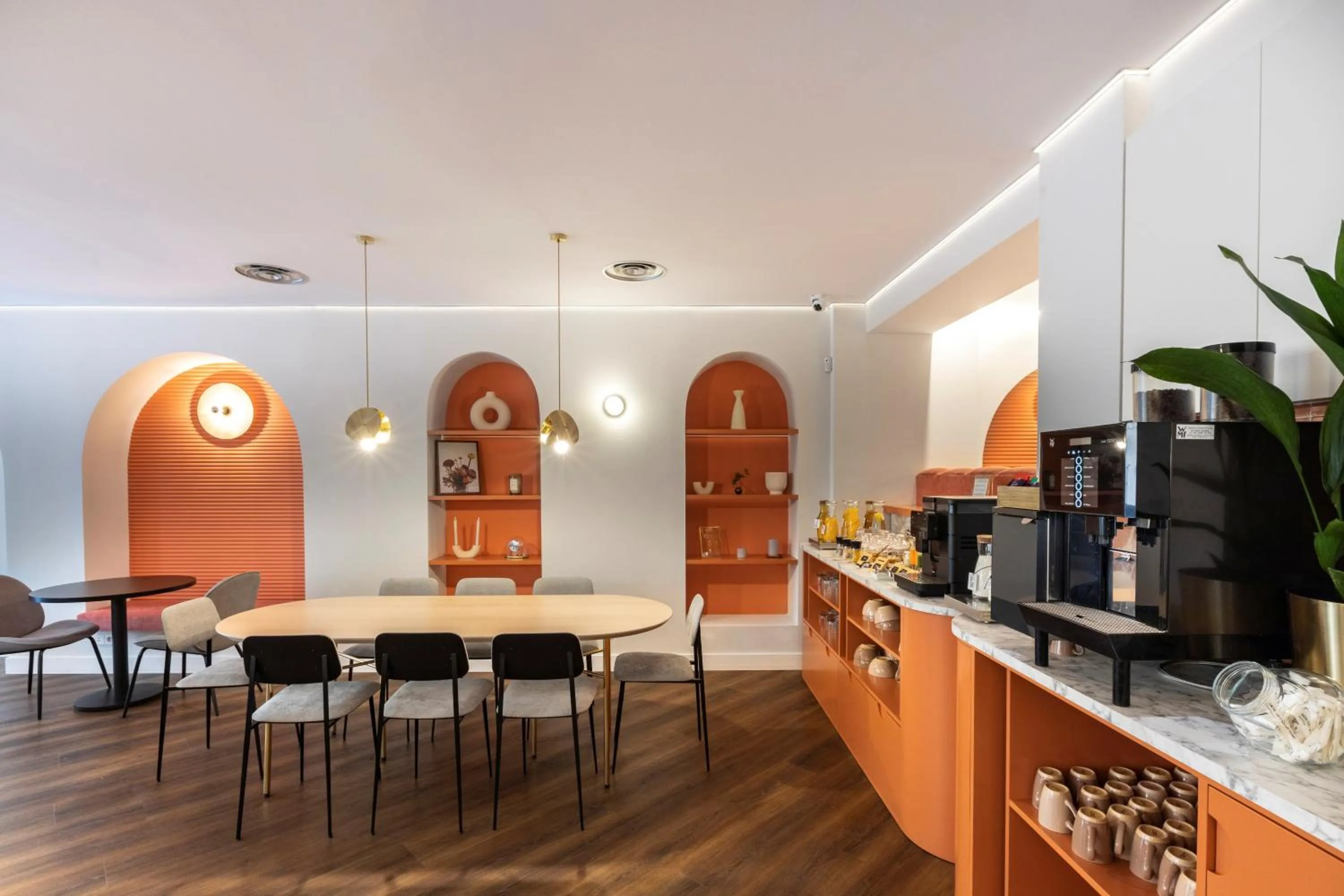 Area and facilities in Petit Palace Puerta del Sol