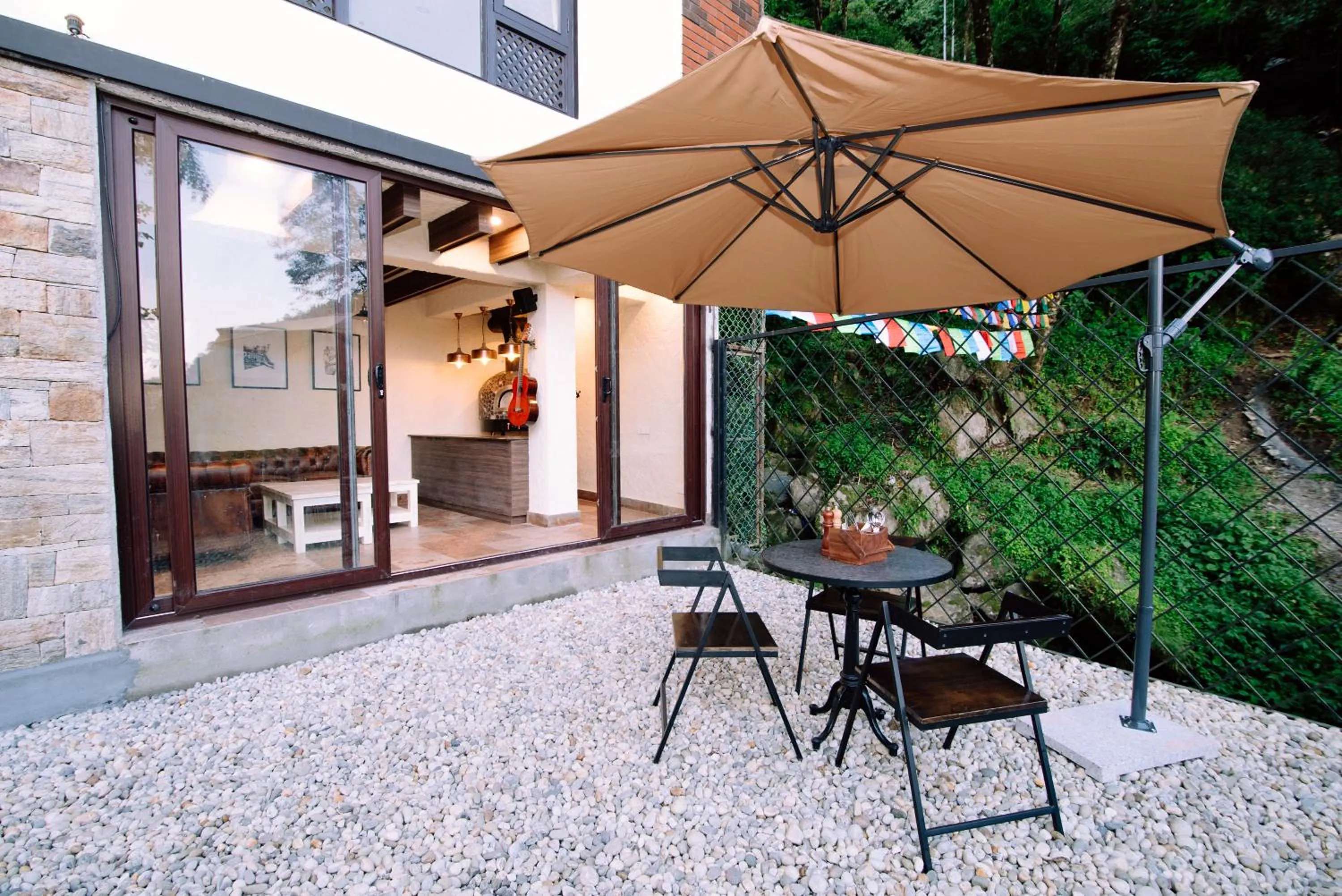 Restaurant/places to eat in Tree of Life Indra Mandala Hotel, Gangtok