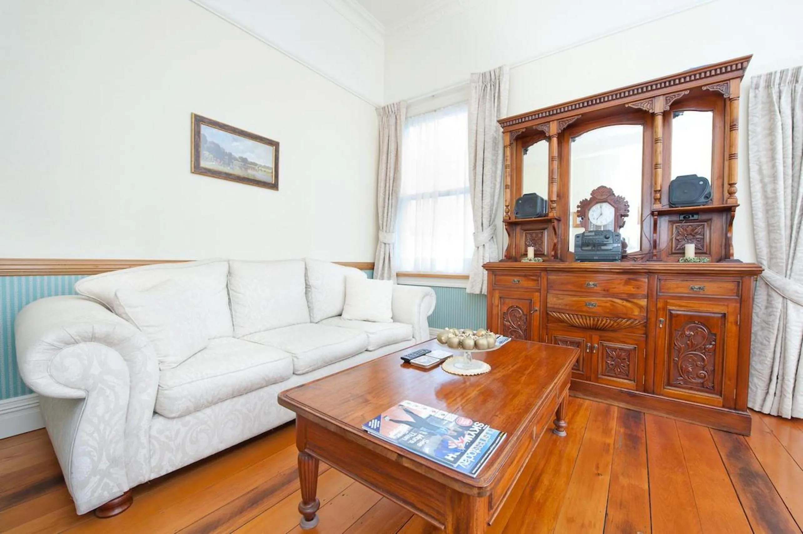 Lobby or reception in Rutland Arms Inn