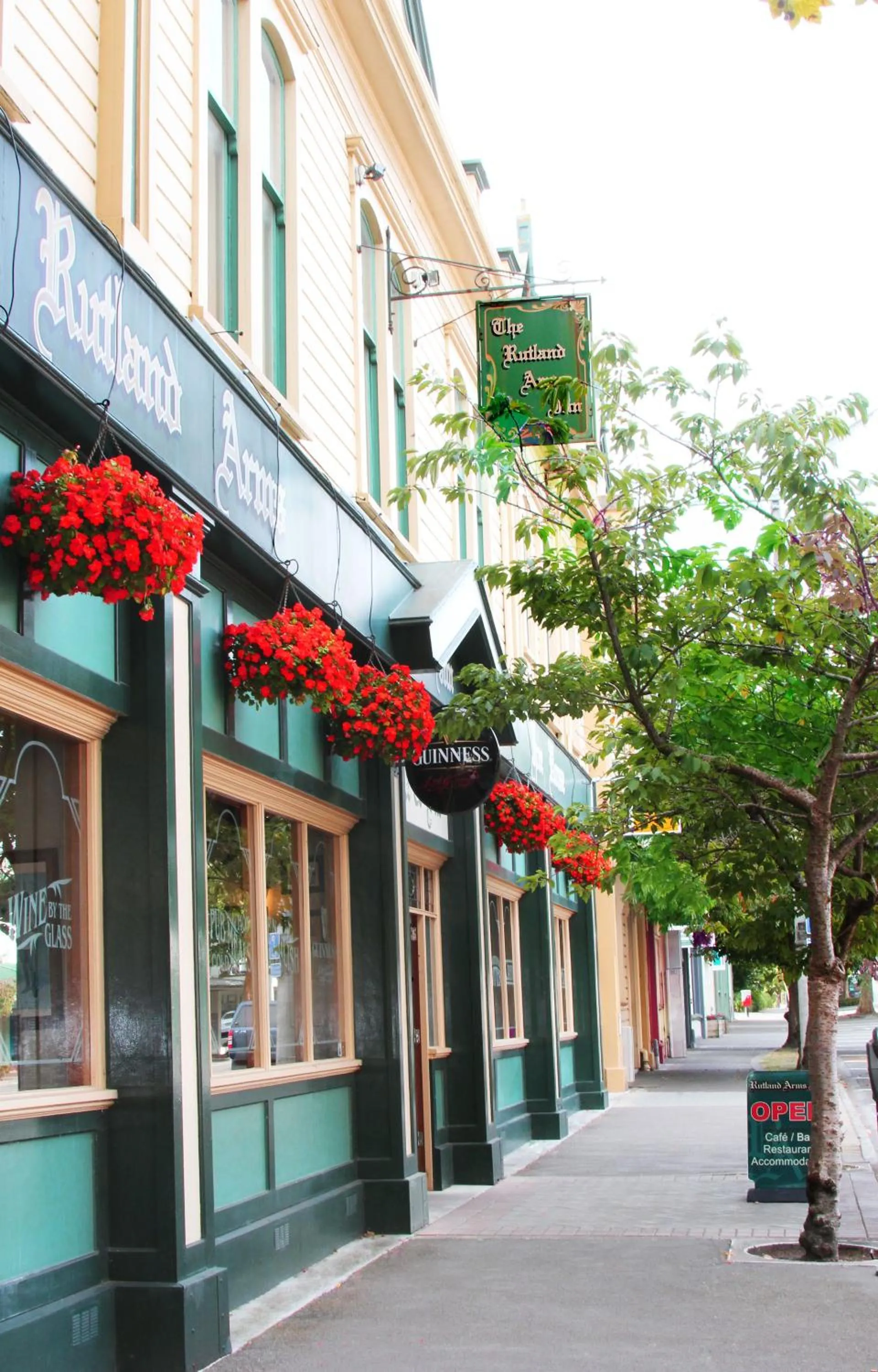 Facade/entrance in Rutland Arms Inn
