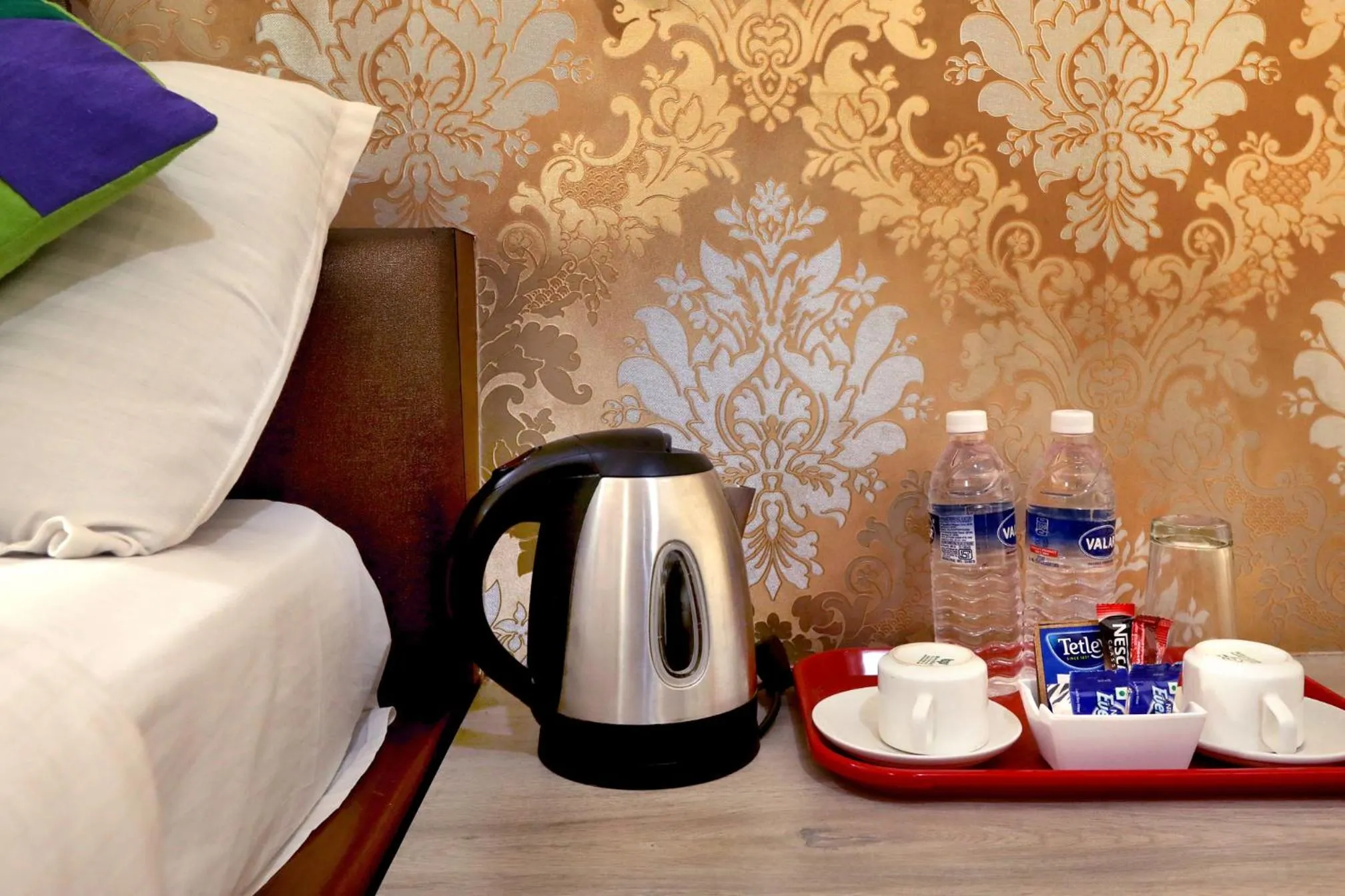 Coffee/tea facilities in Sekaran Hotel OMR