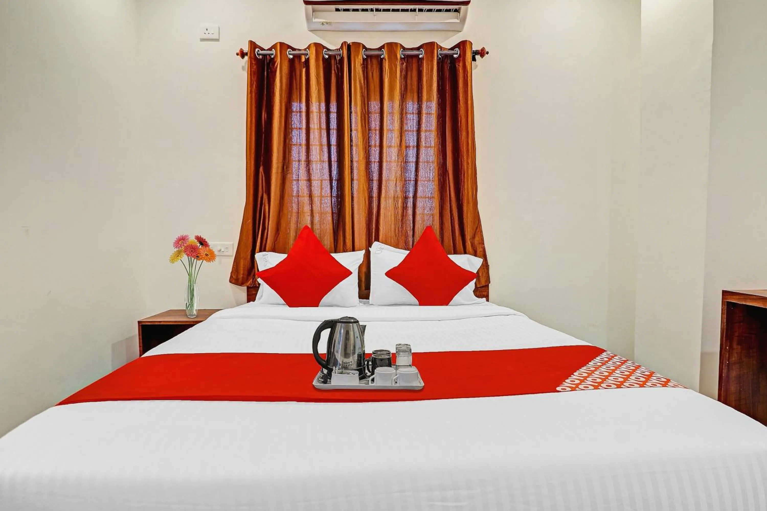 Other, Bed in Hotel O Night Eye