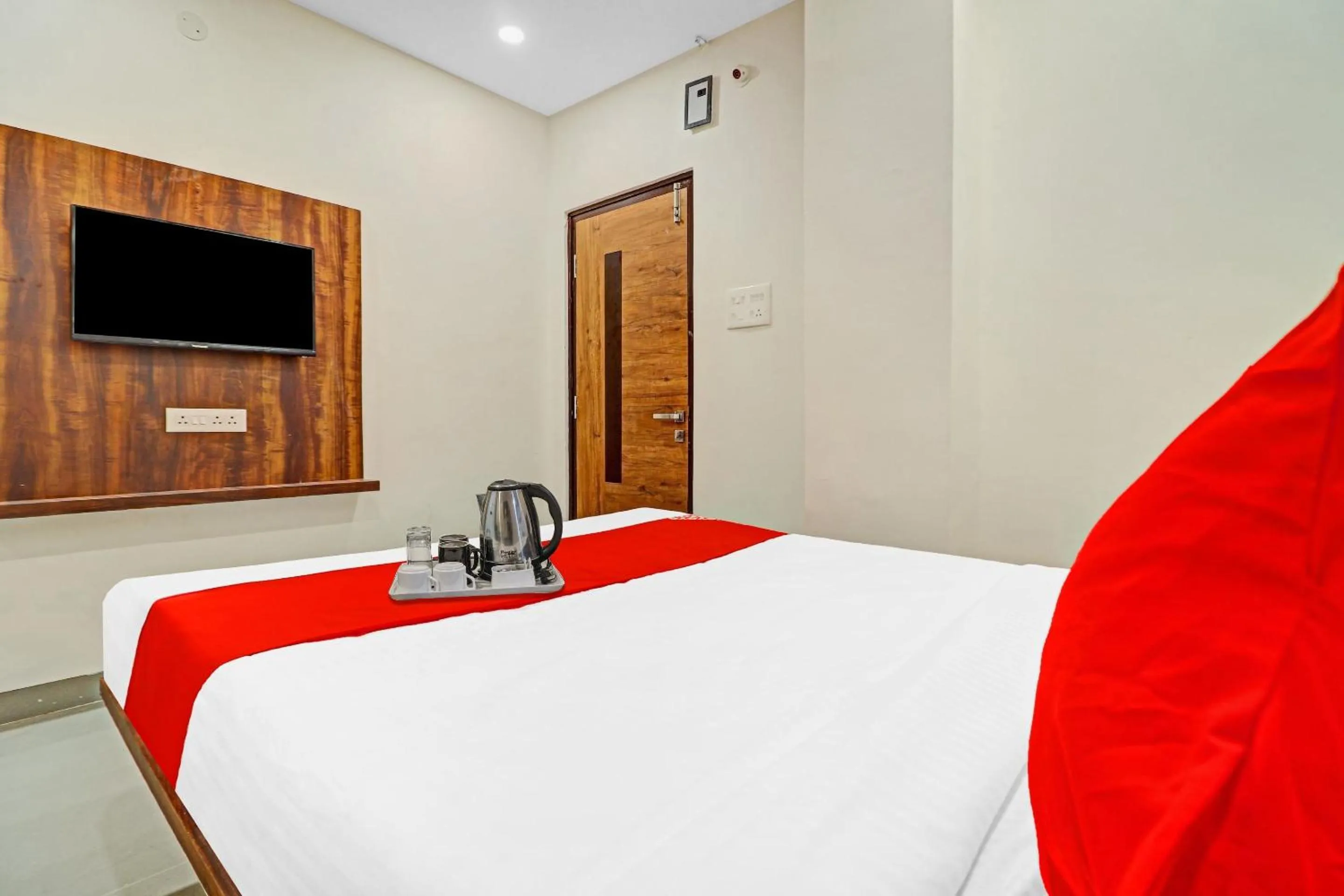 Bedroom, Bed in Hotel O Night Eye