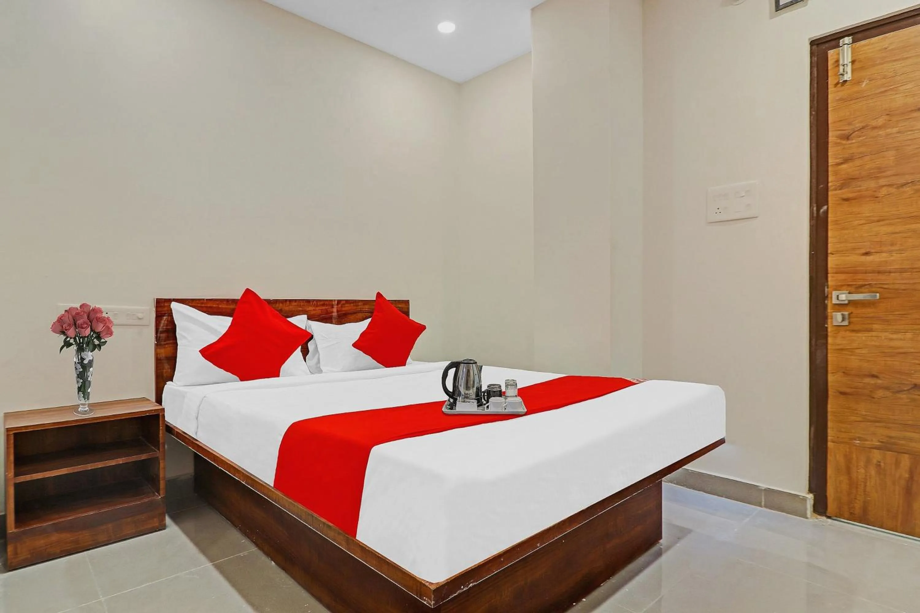 Other, Bed in Hotel O Night Eye