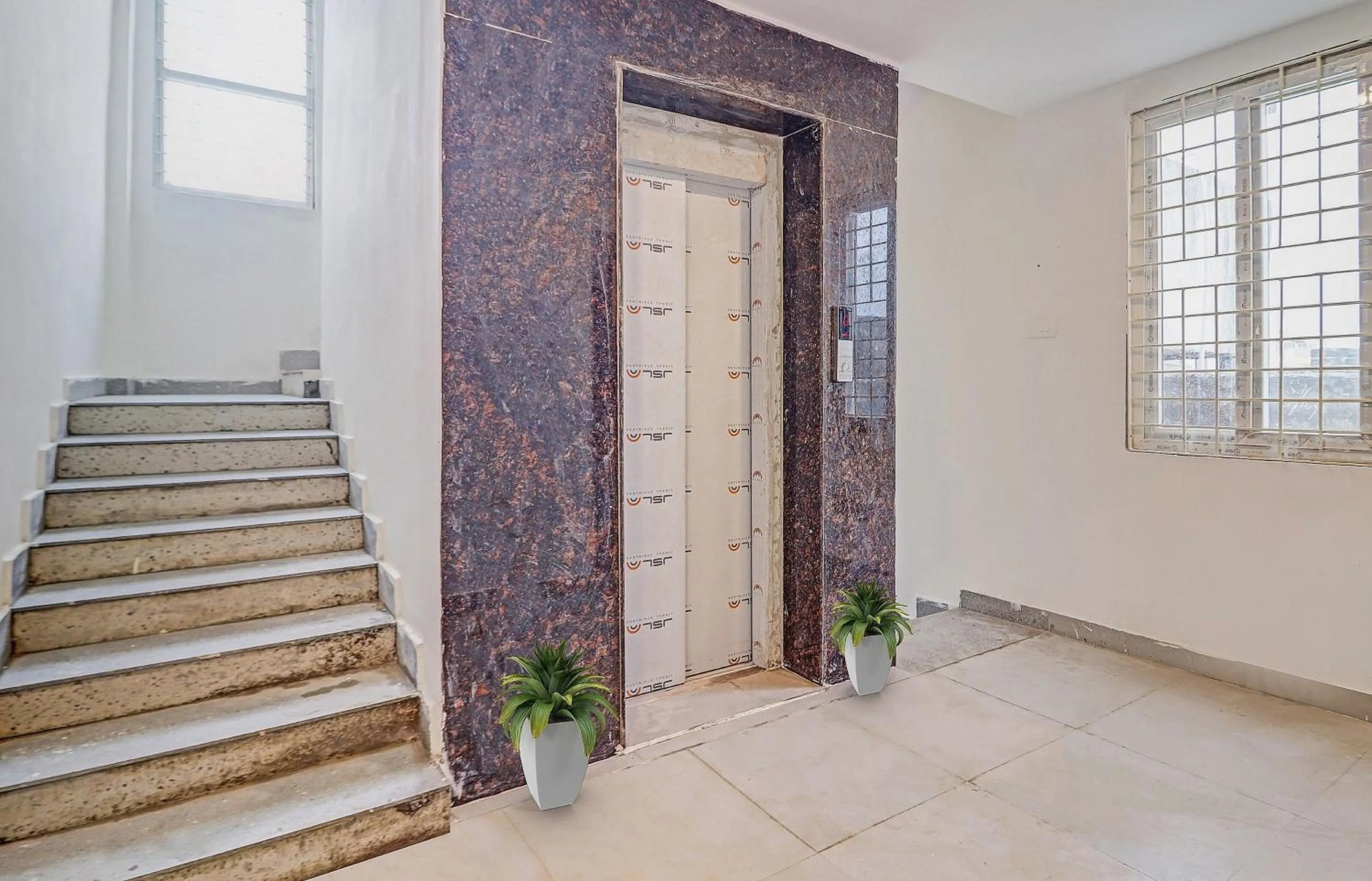 Lobby or reception in Hotel O Night Eye