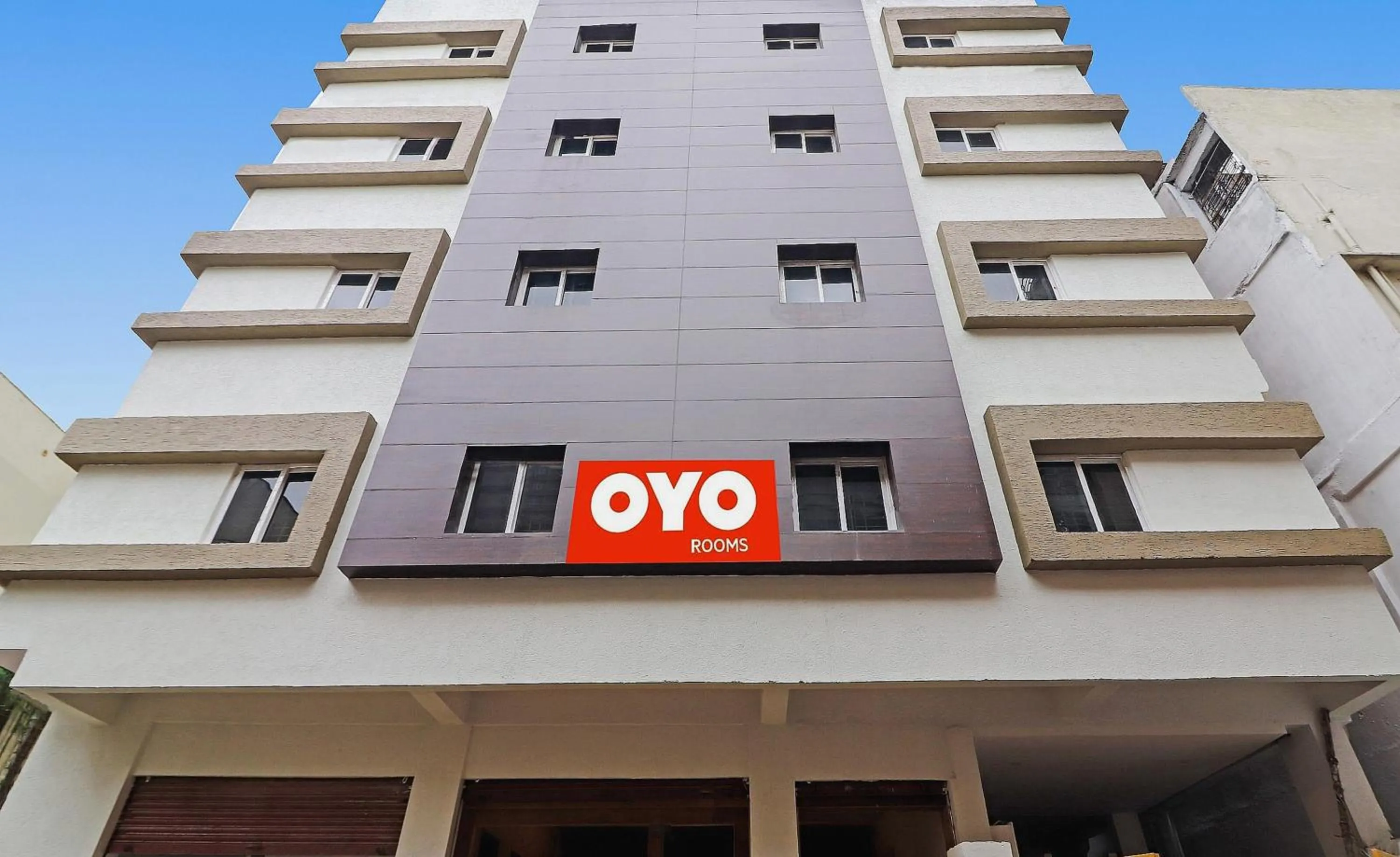 Facade/entrance in Hotel O Night Eye