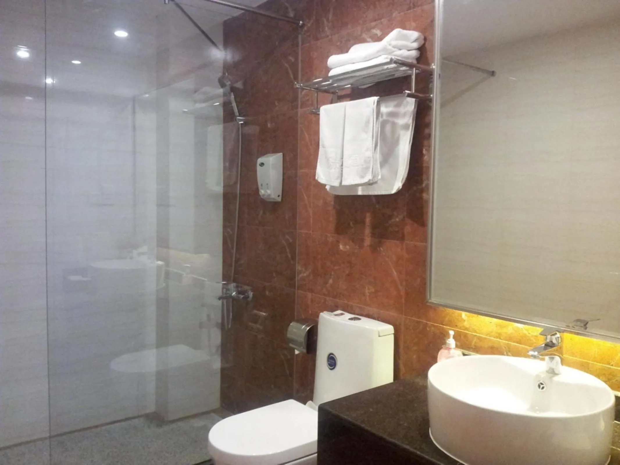 Bathroom in Nanfang Dasha Hotel