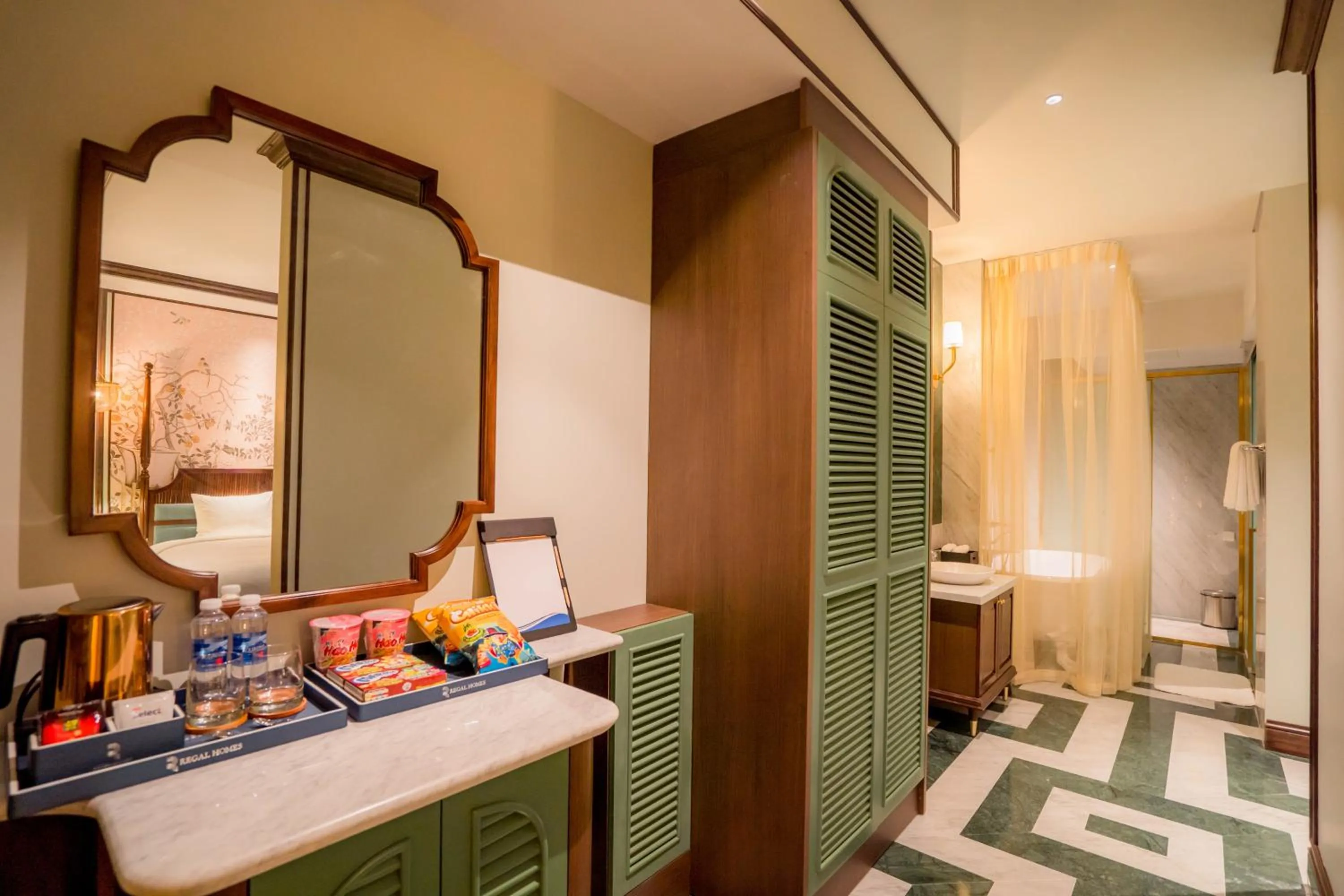 Regal Collection House