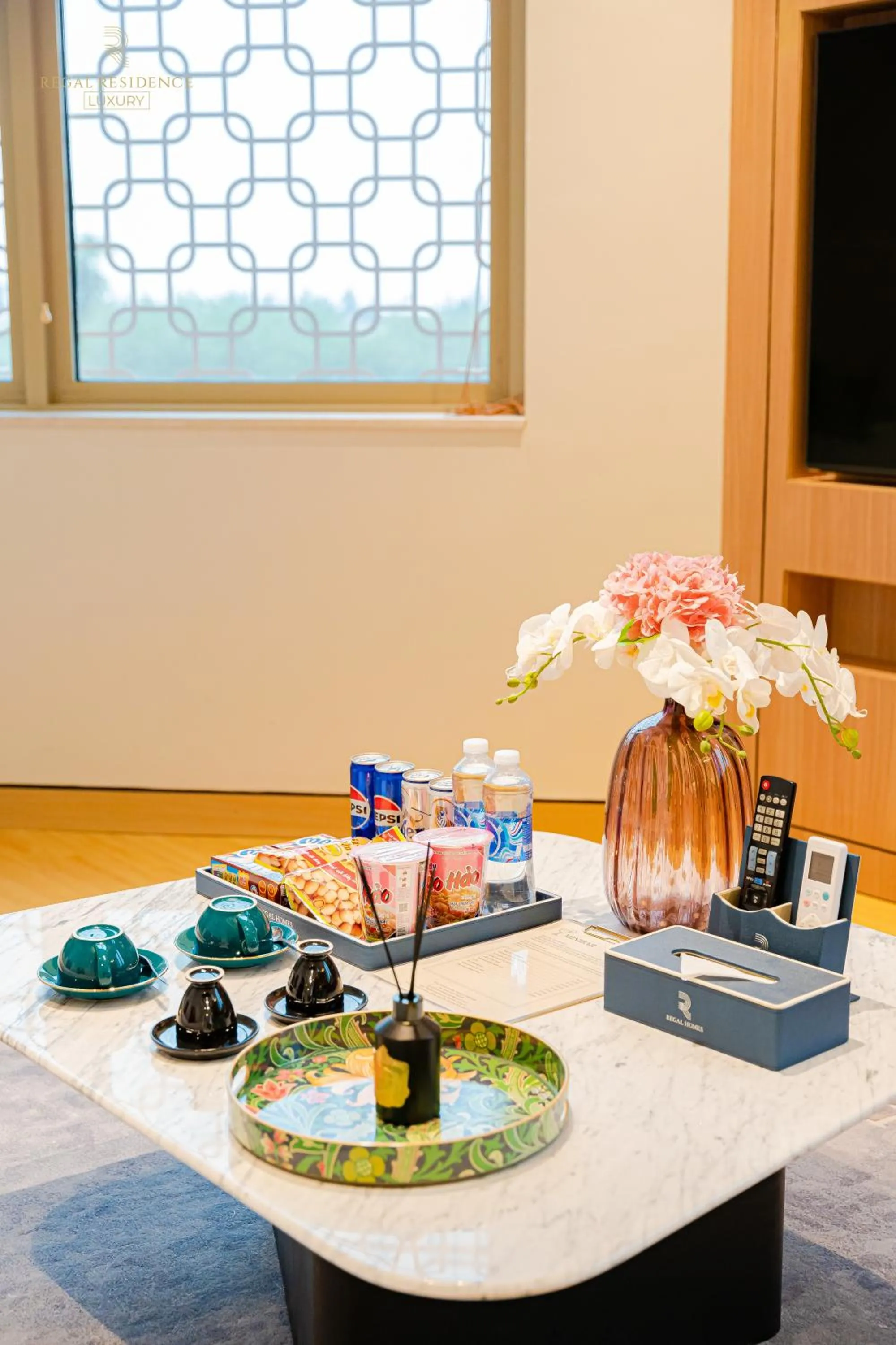 Food and drinks in Regal Collection House