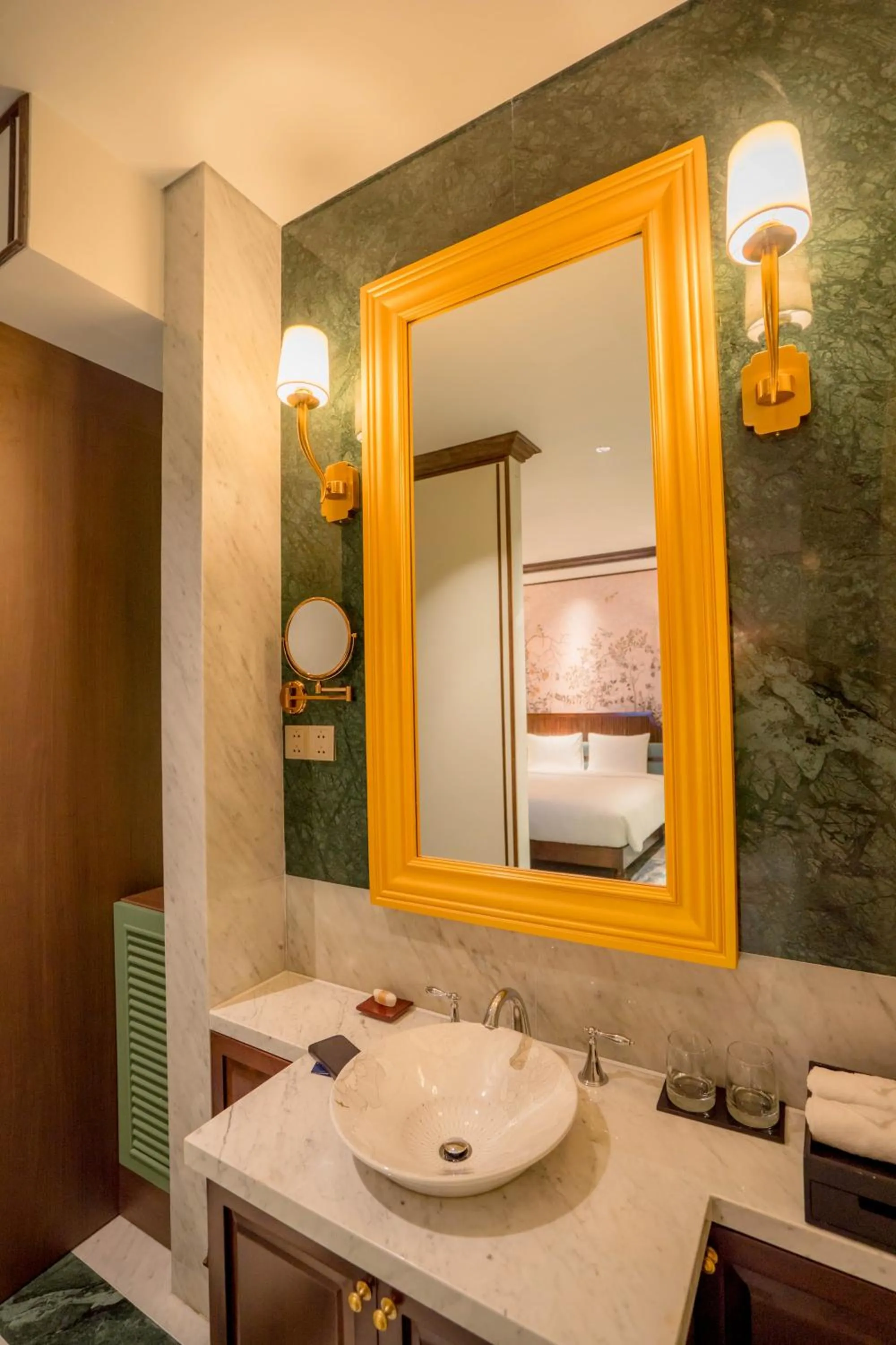 Regal Collection House