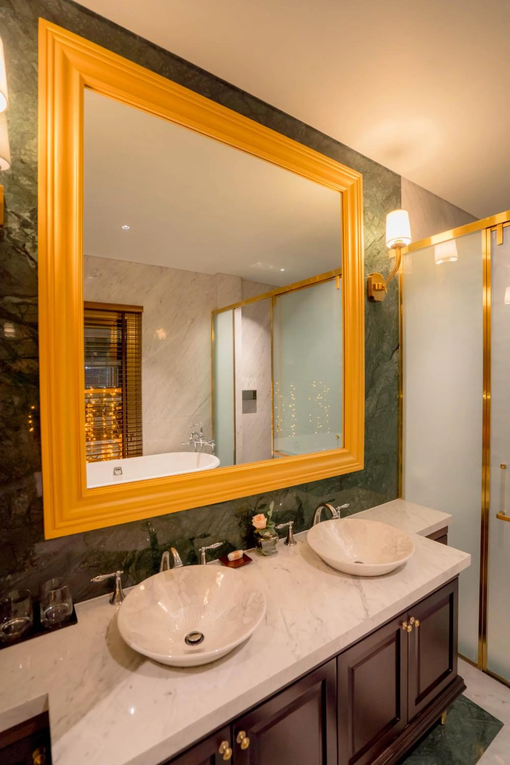 Regal Collection House