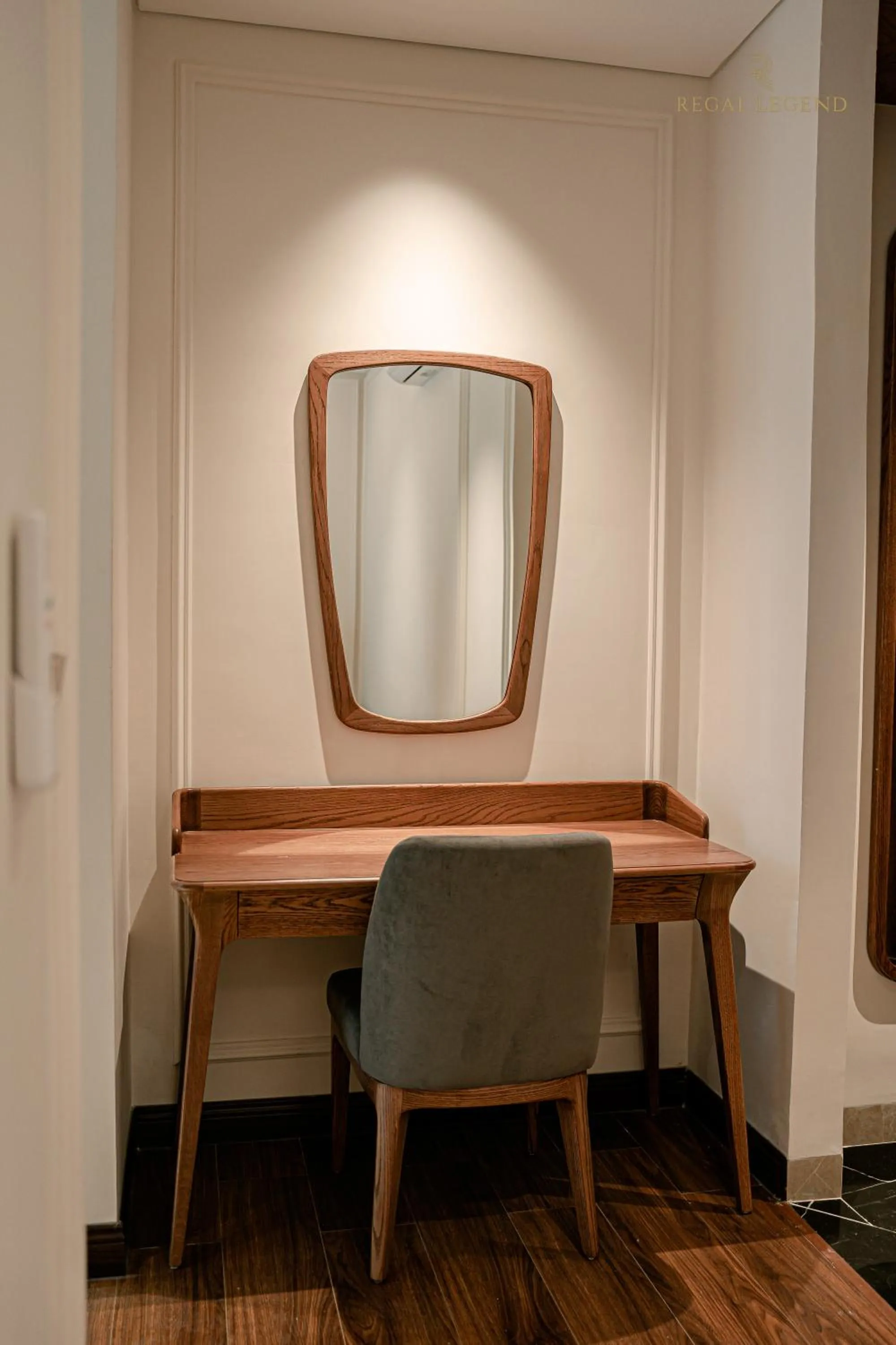 Regal Collection House