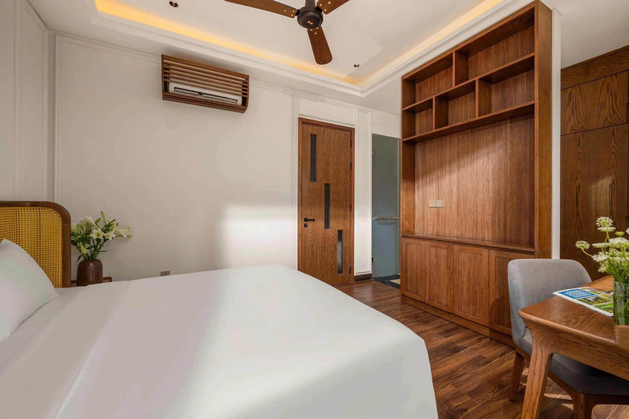 Bed in Regal Collection House