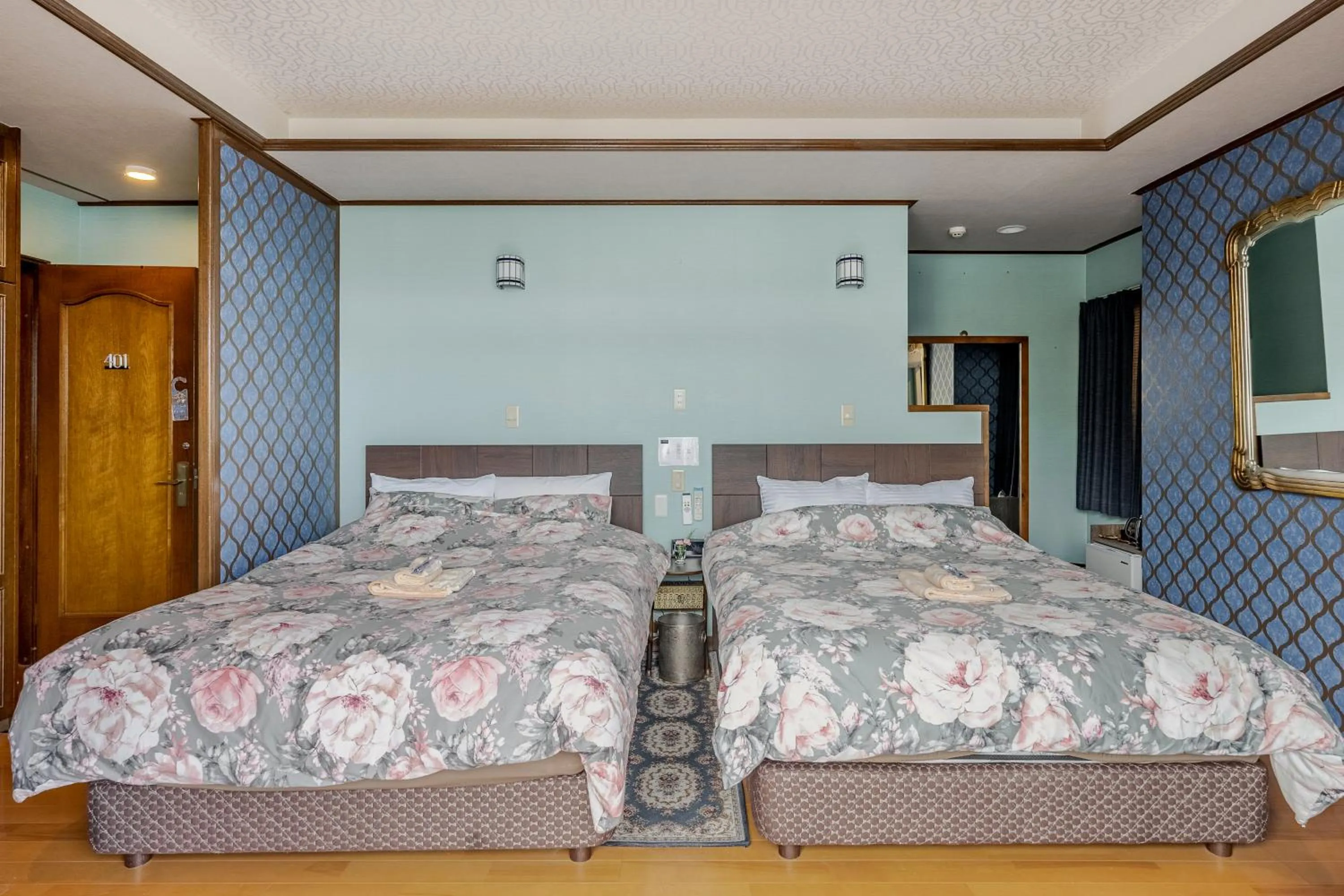 Photo of the whole room, Bed in Residence Ferie Nara station