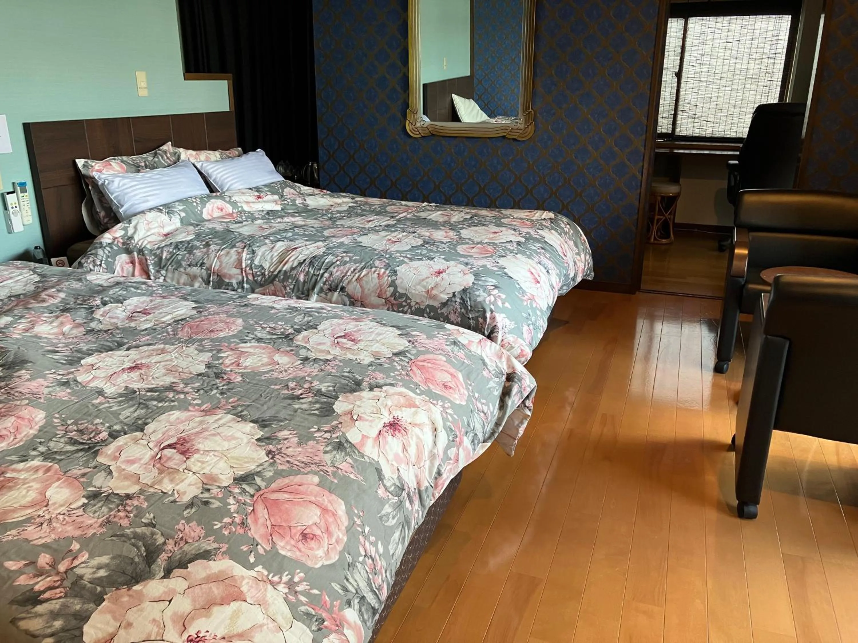 Photo of the whole room, Bed in Residence Ferie Nara station