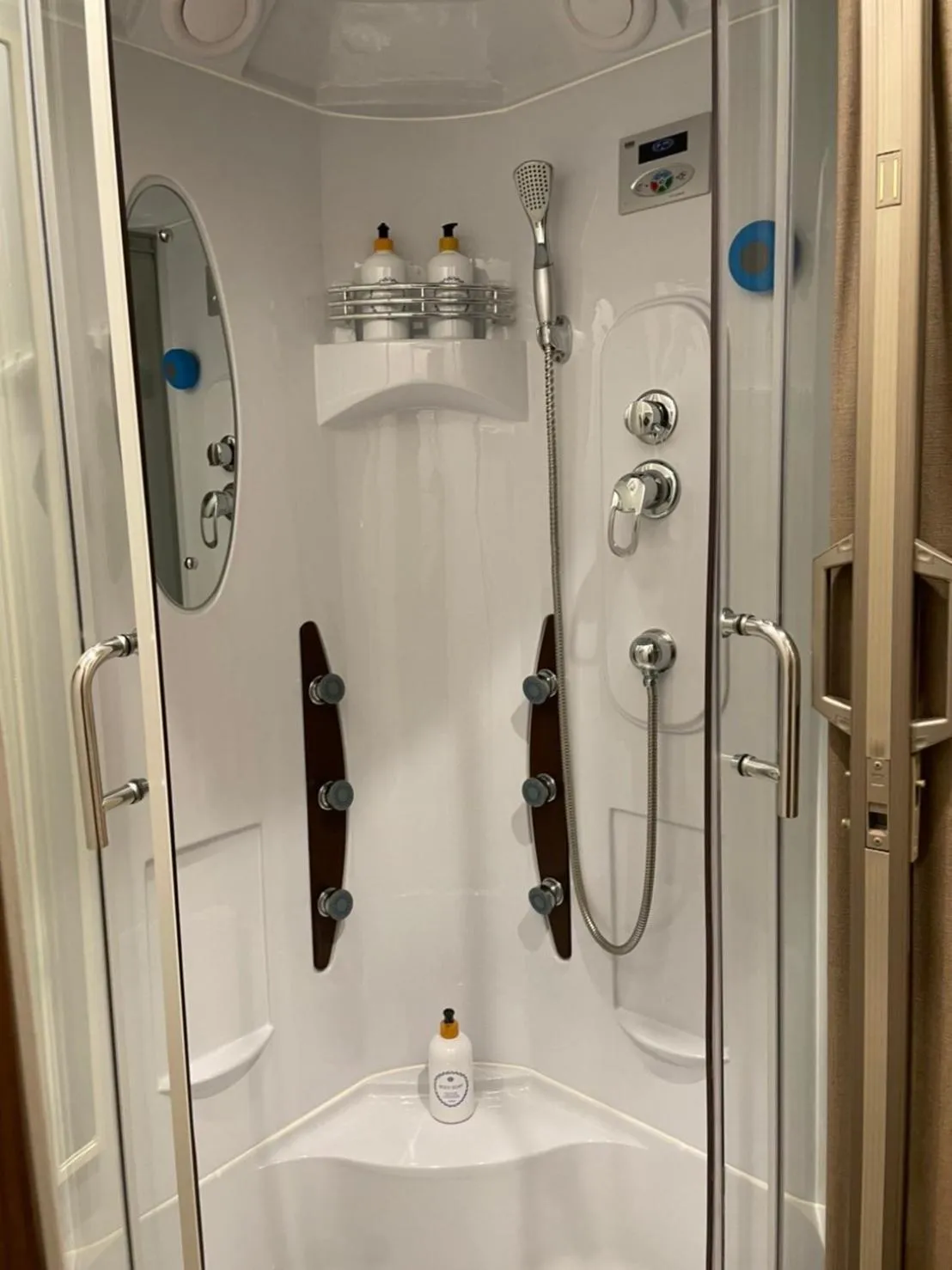 Bathroom in Residence Ferie Nara station