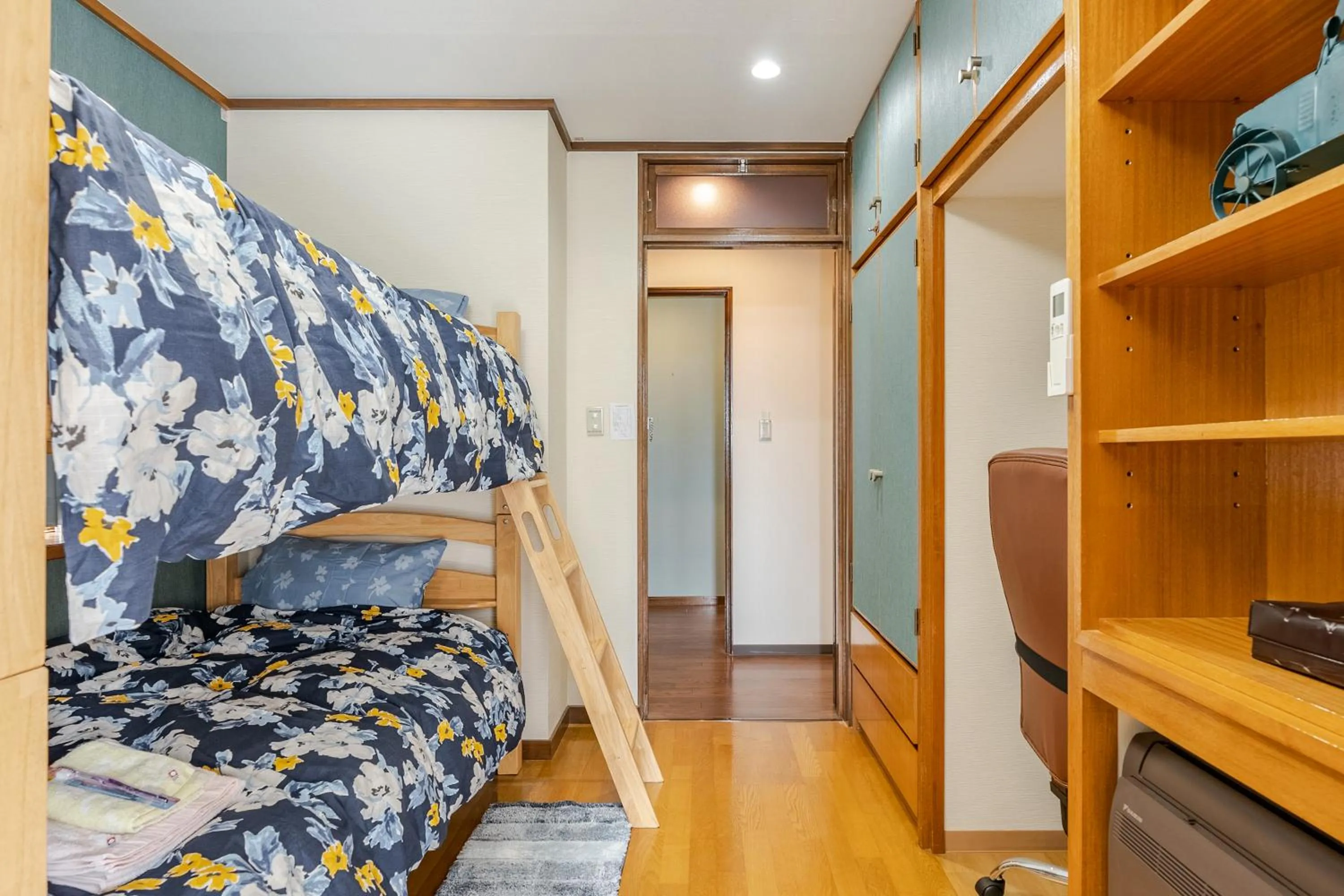 Bed in Residence Ferie Nara station