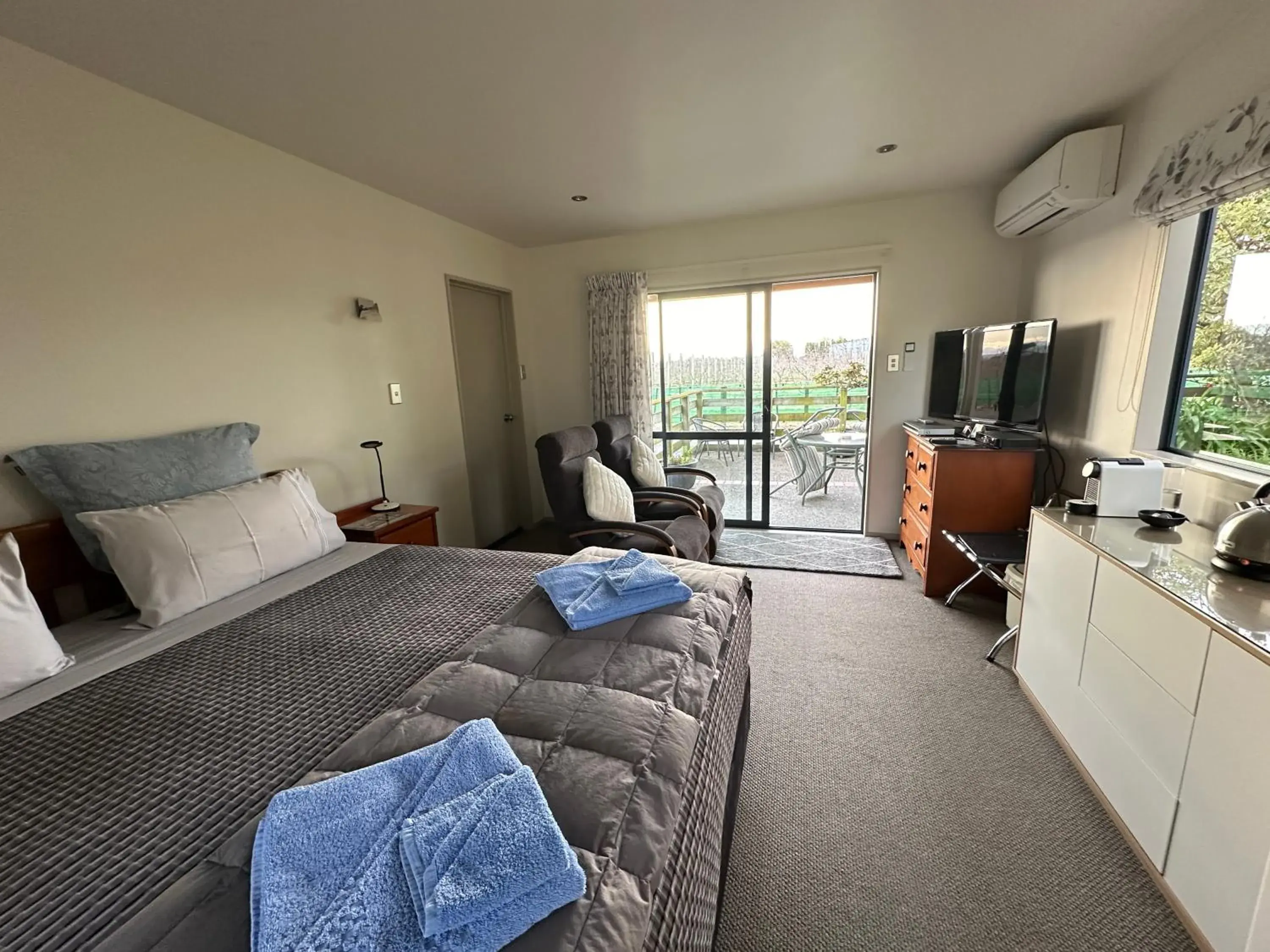 Bluebell Lodge and Cottage Bluebell Lodge and Cottage