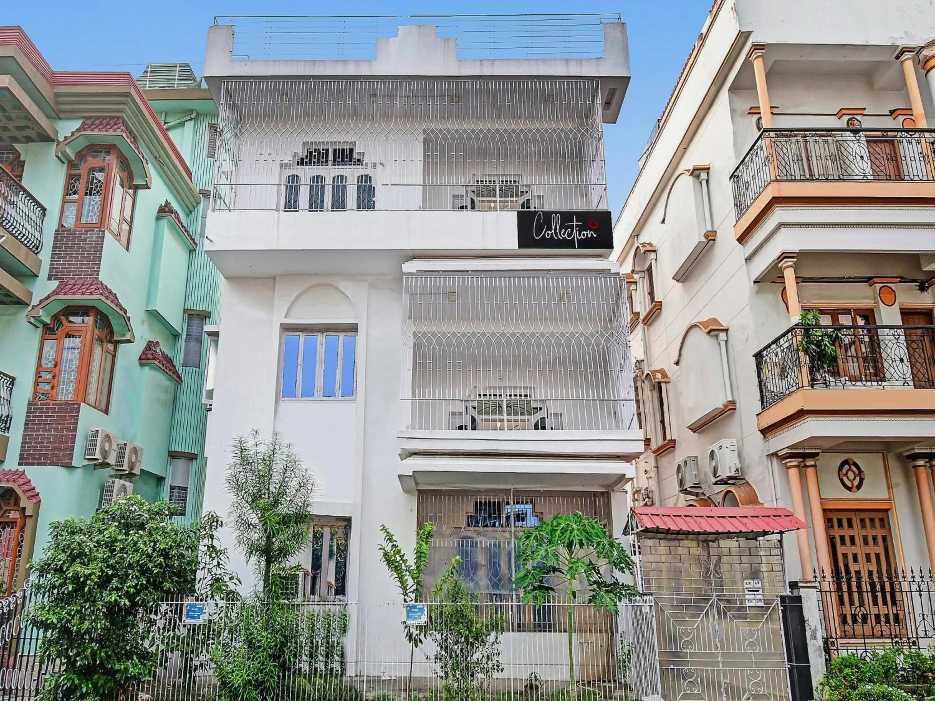 Facade/entrance in Super Capital O New All In One Near City Centre Salt Lake