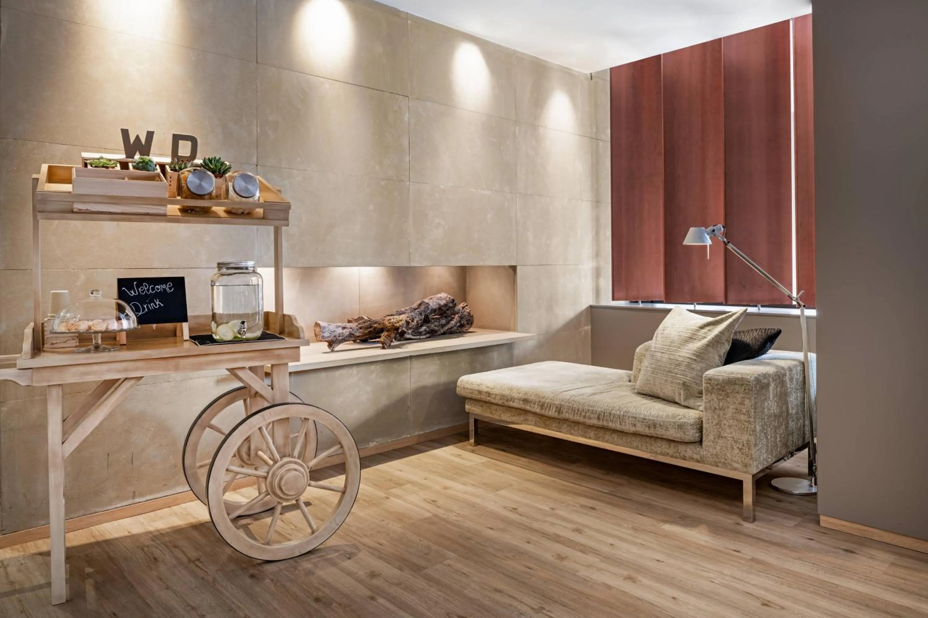 Lobby or reception in AC Hotel La Rioja by Marriott