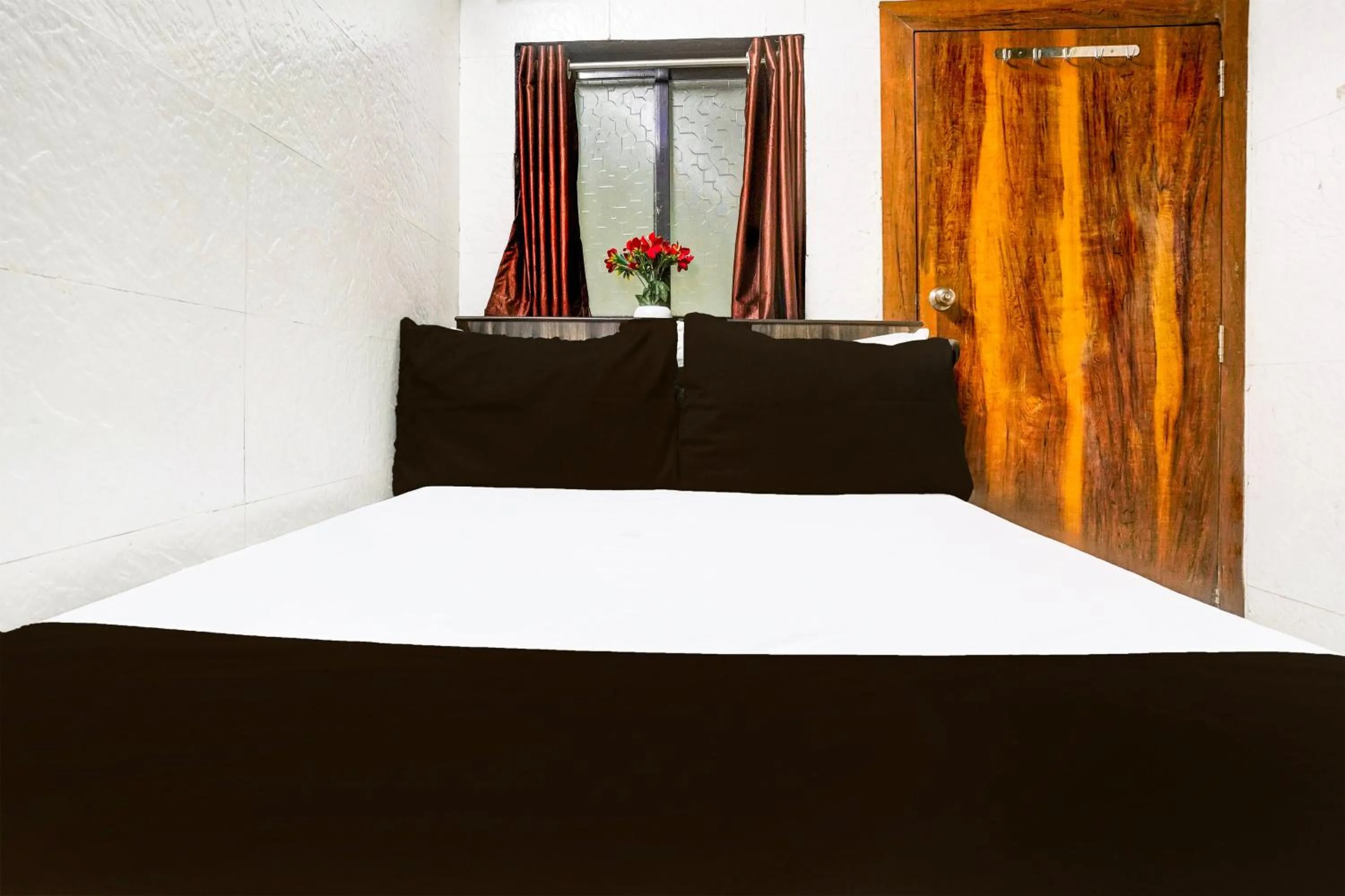 Bedroom, Bed in Super Hotel O Dombivali Formerly PK Lodging