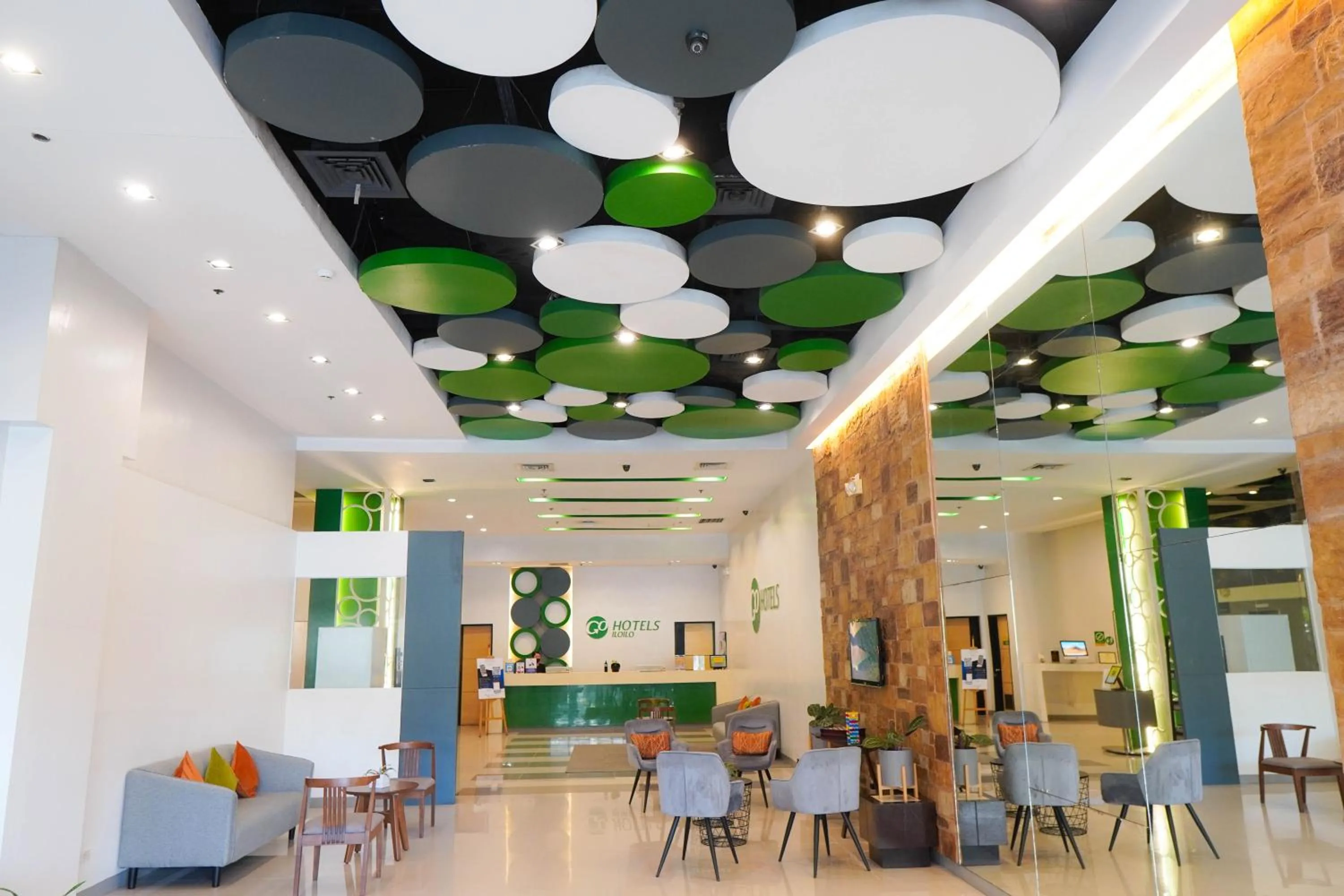 Lobby or reception in Go Hotels Iloilo