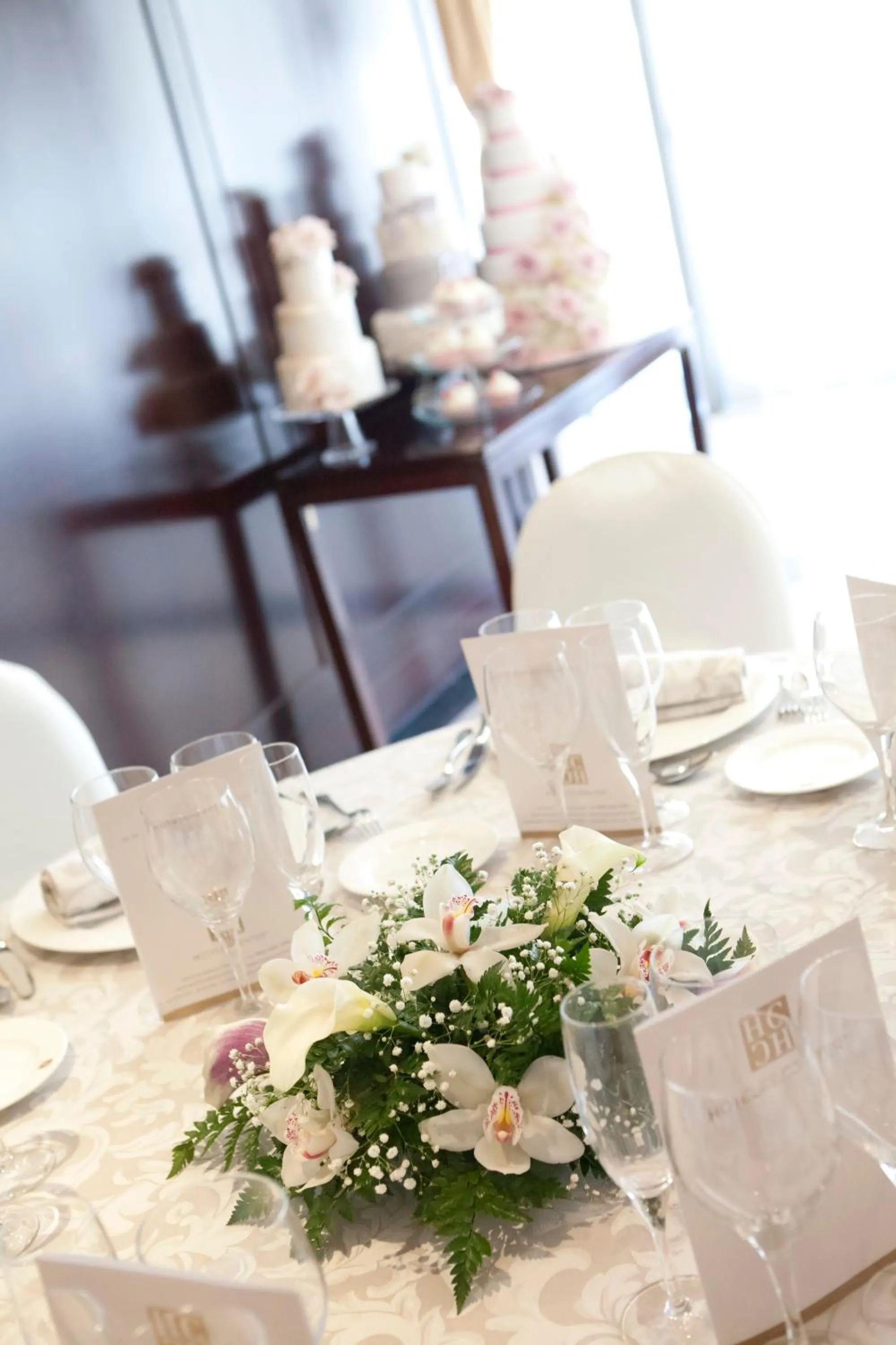 Restaurant/places to eat in Hotel Andalucía Center