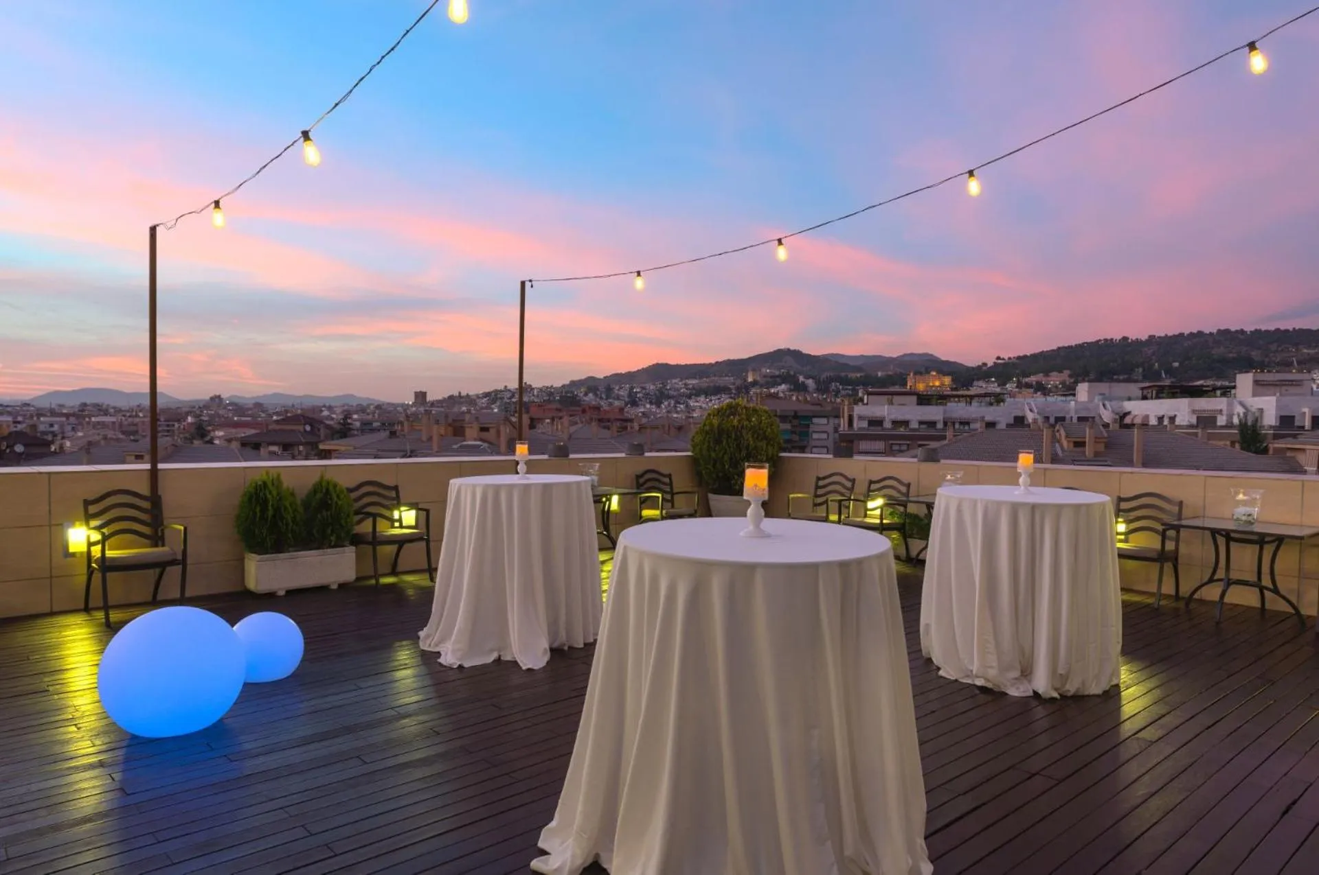 BBQ facilities in Hotel Andalucía Center