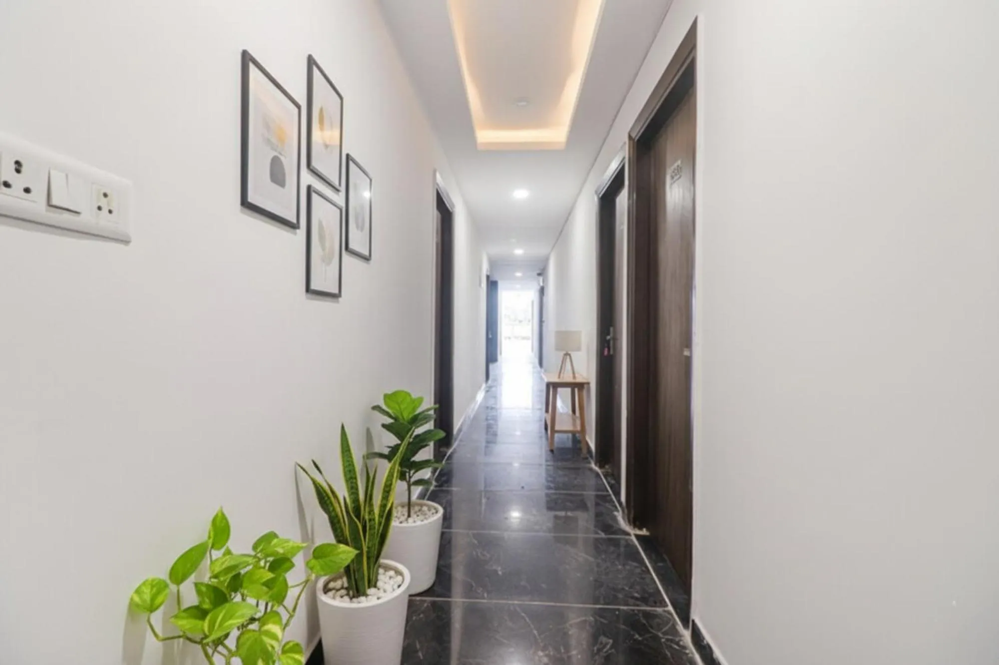 Lobby or reception in Via Roadway Inn